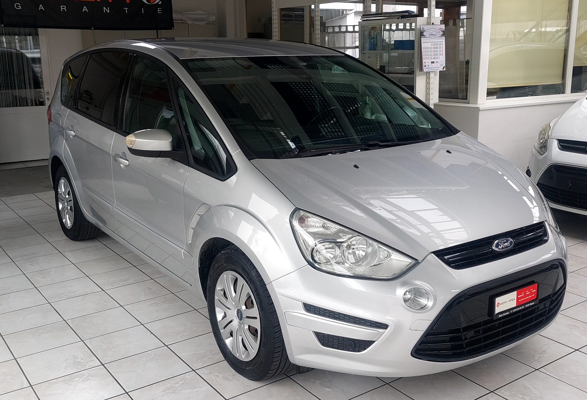 FORD S-Max 2.0 TDCi Titanium PowerShift-image-1