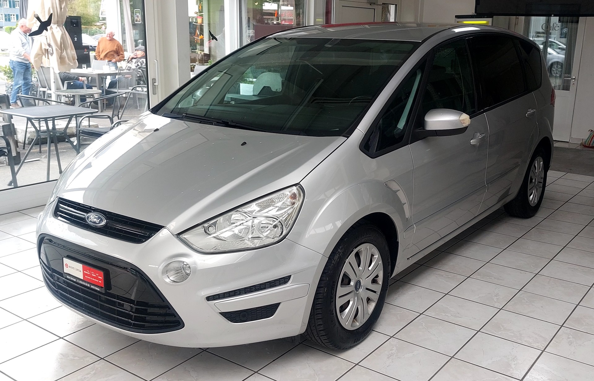 FORD S-Max 2.0 TDCi Titanium PowerShift-image-2