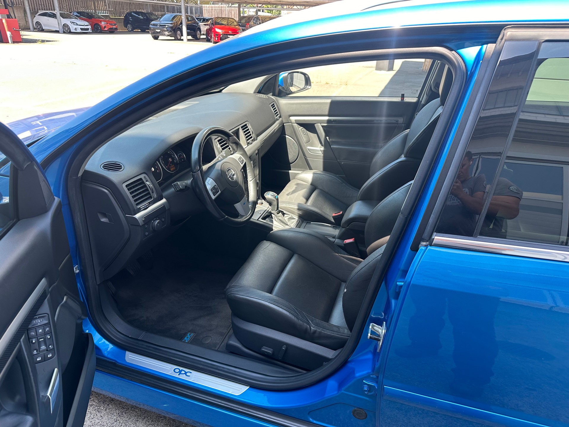 OPEL Vectra Caravan 2.8 Turbo V6 OPC-image-8