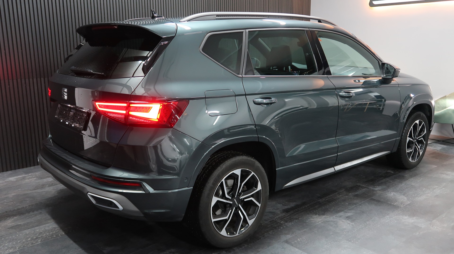 SEAT Ateca 2.0 TDI CR Hola FR DSG 4Drive / CH / MFK / GARANTIE-image-6