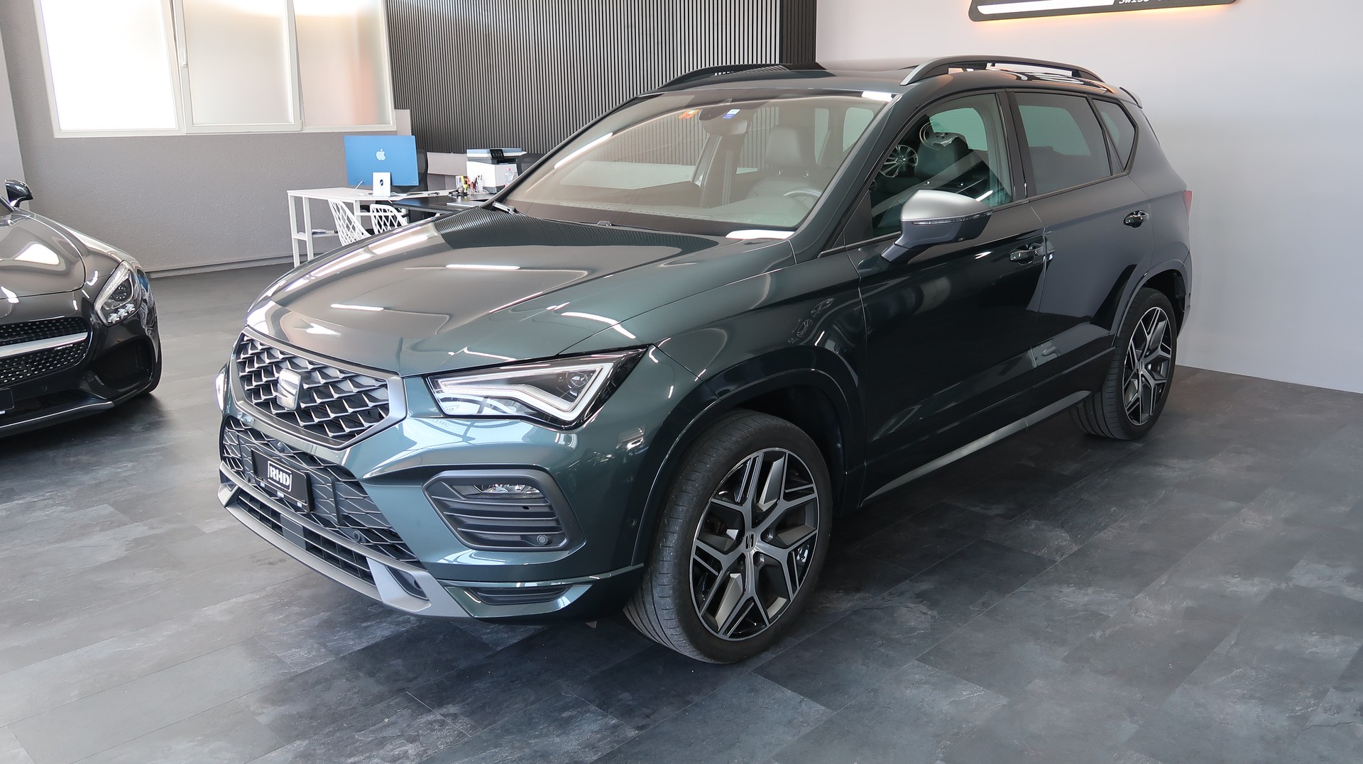 SEAT Ateca 2.0 TDI FR DSG 4Drive / CH / EXPERTISE / MFK / GARANTIE-showroom-element-2