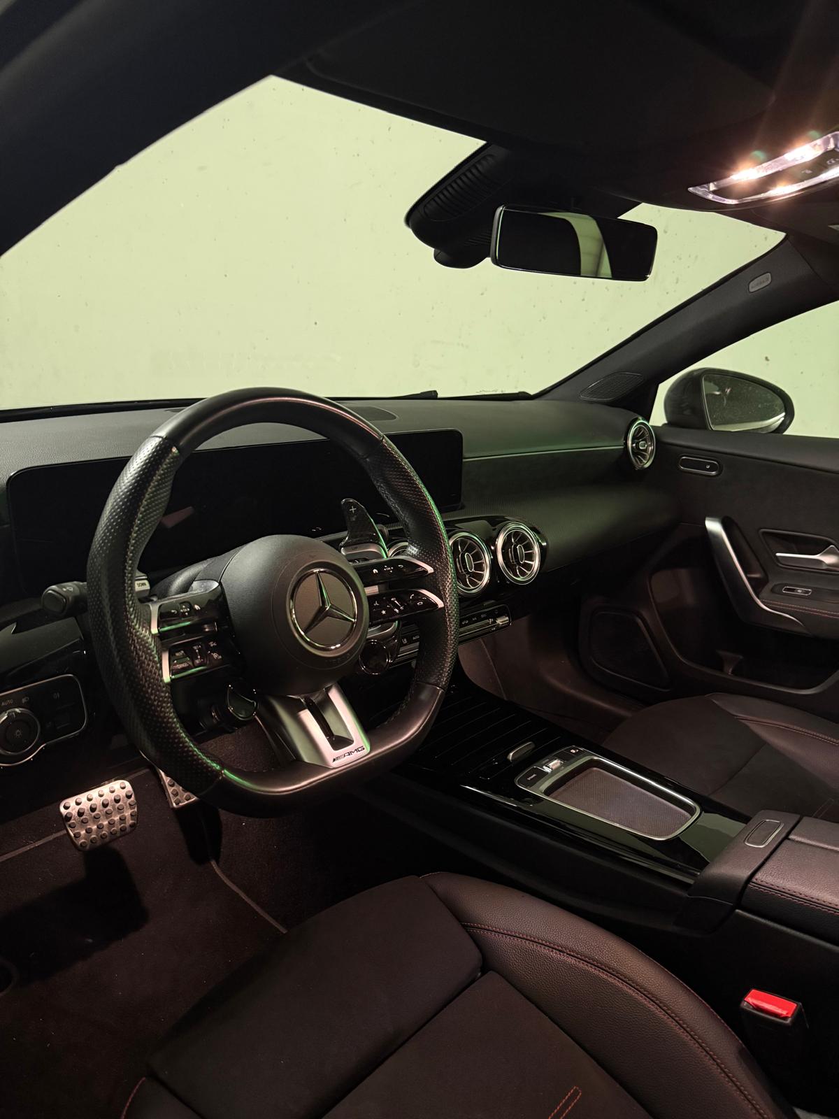 MERCEDES-BENZ A AMG 35 4Matic+ 8G-DCT-image-6