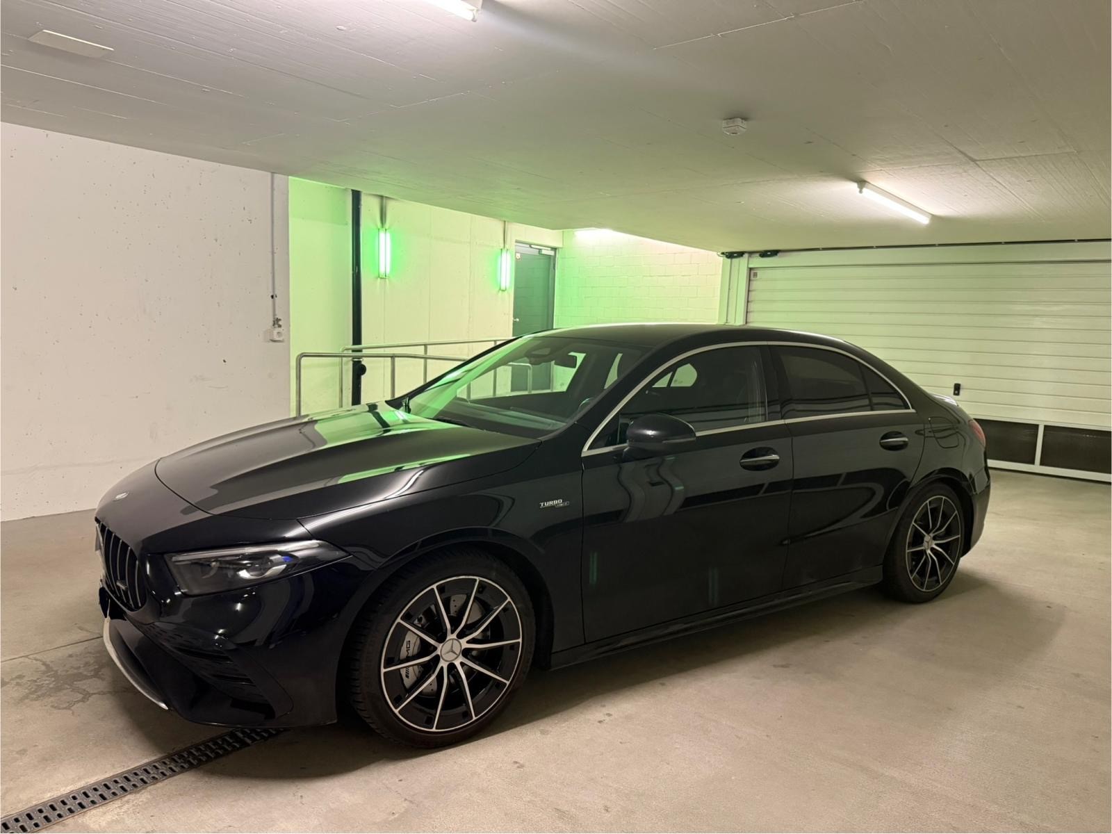 MERCEDES-BENZ A AMG 35 4Matic+ 8G-DCT-image-2