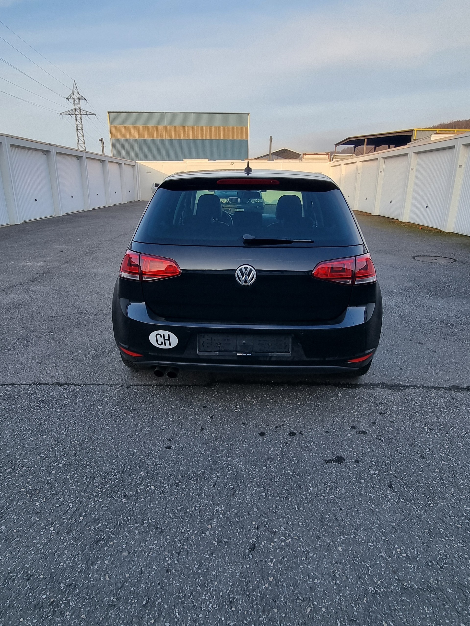 VW Golf 1.4 TSI Highline DSG-image-4