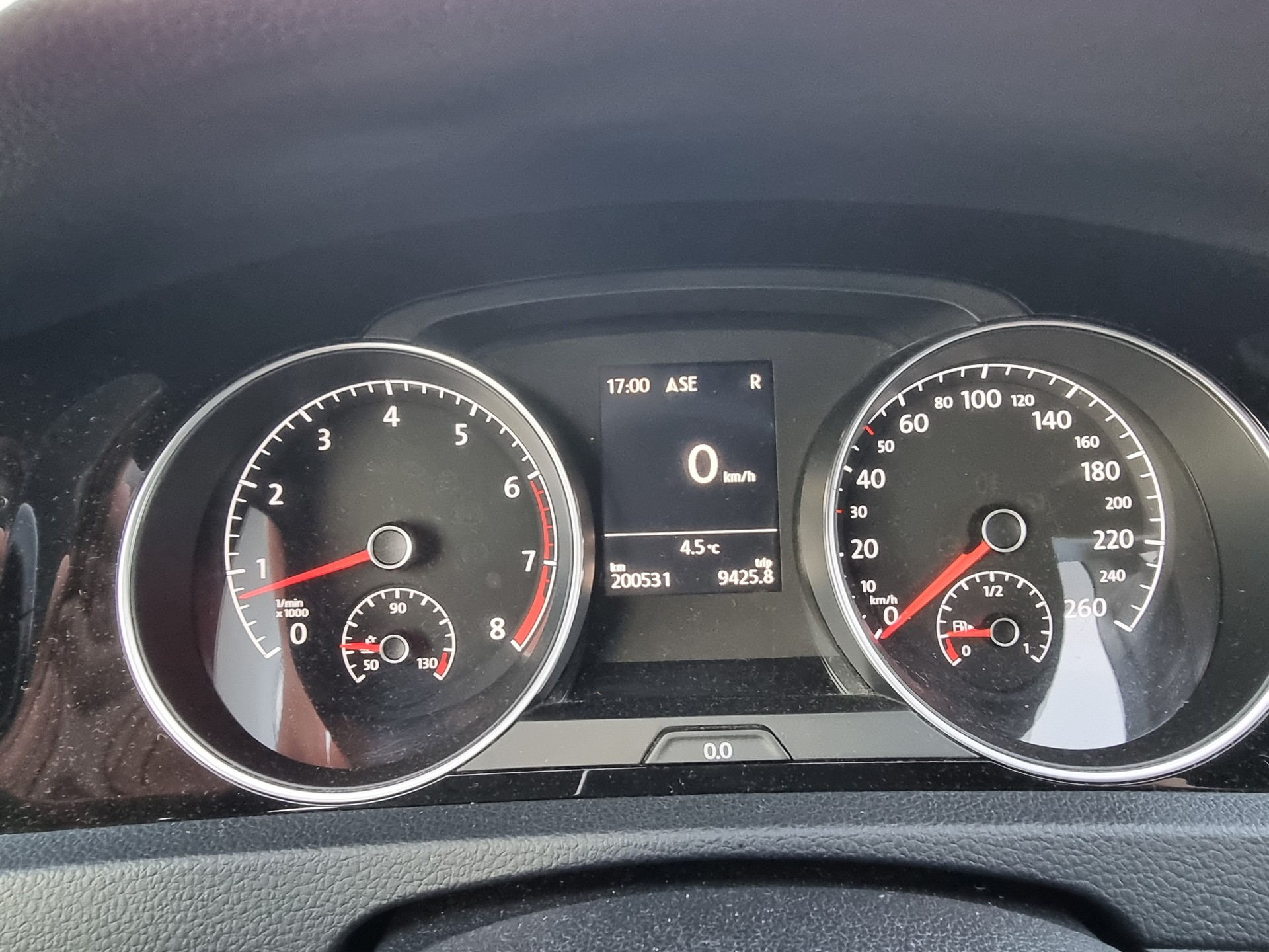 VW Golf 1.4 TSI Highline DSG-image-11