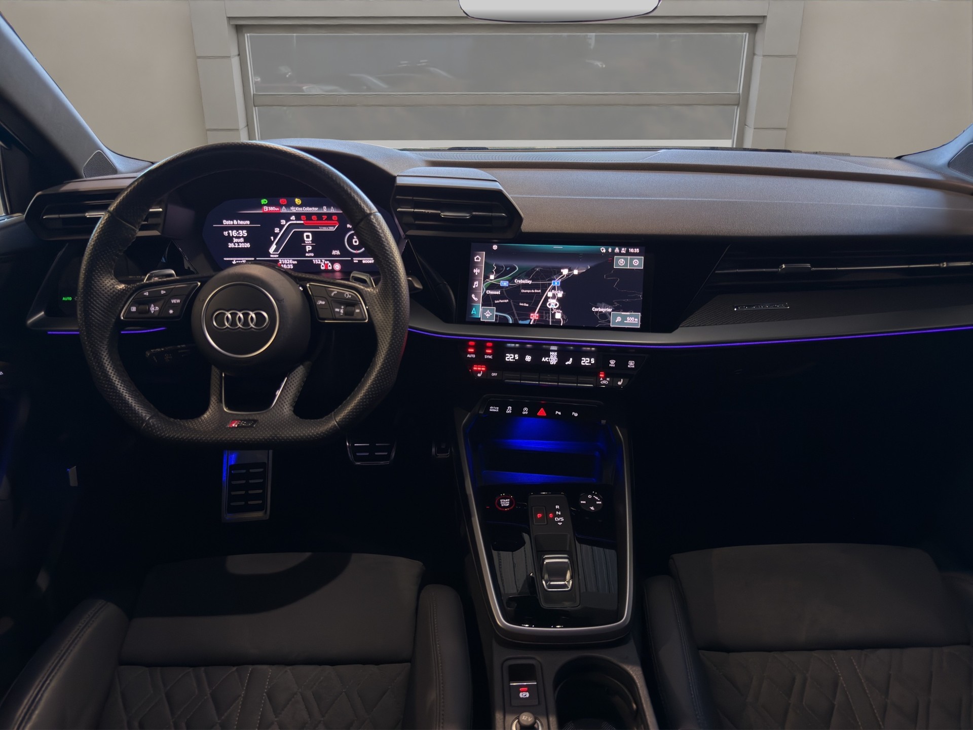 AUDI RS3 Sportback 2.5 TSI quattro S-tronic-image-12