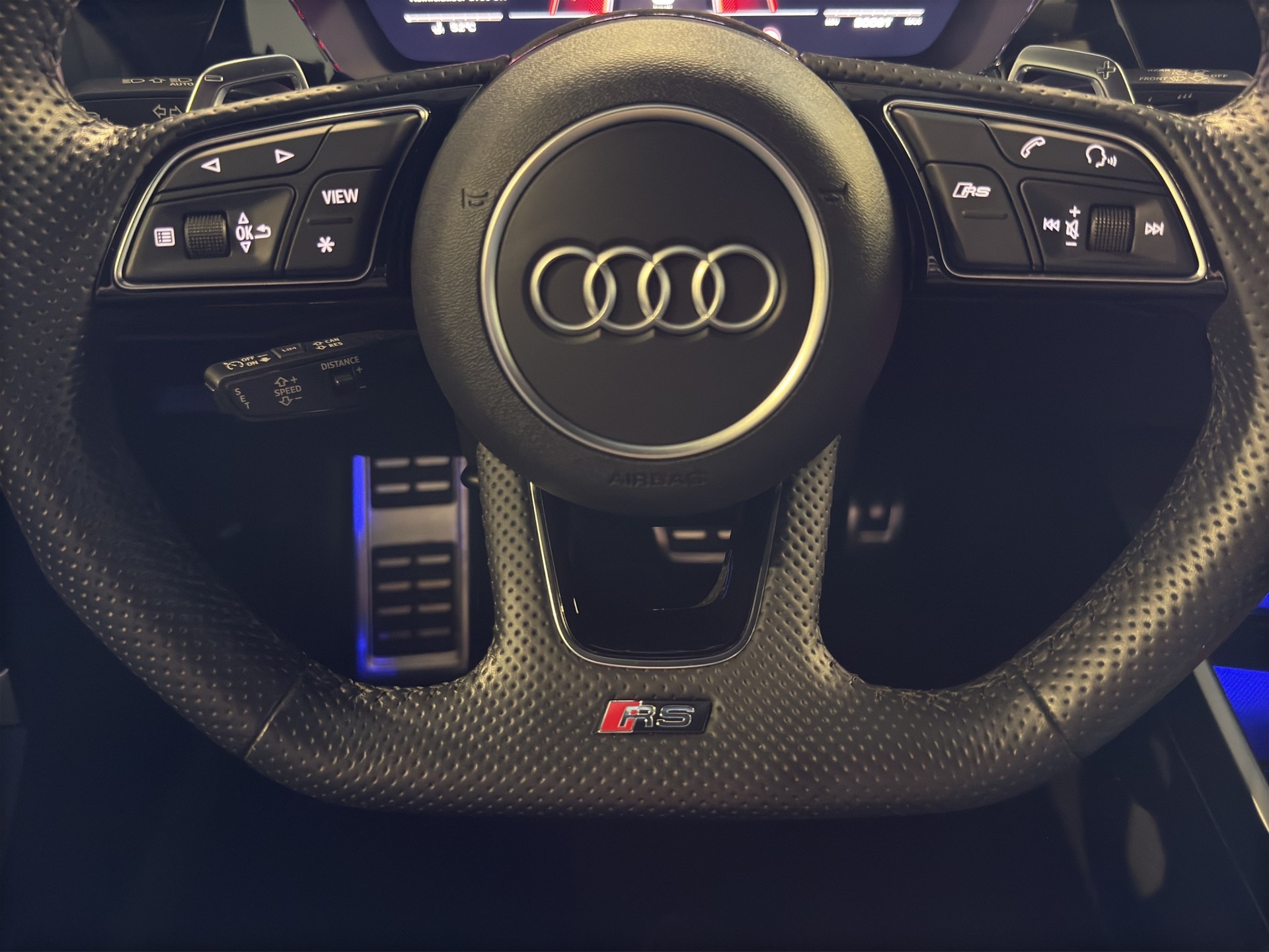 AUDI RS3 Sportback 2.5 TSI quattro S-tronic-image-11