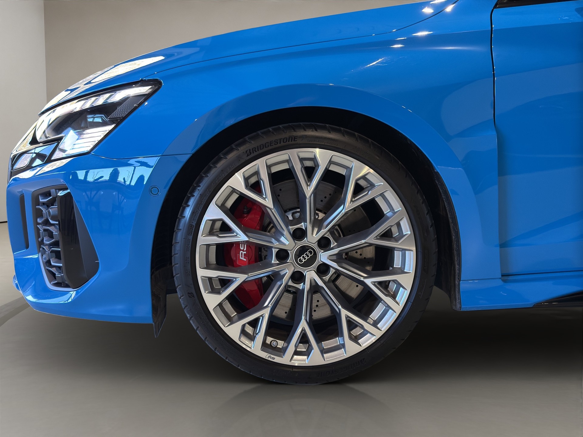 AUDI RS3 Sportback 2.5 TSI quattro S-tronic-image-7