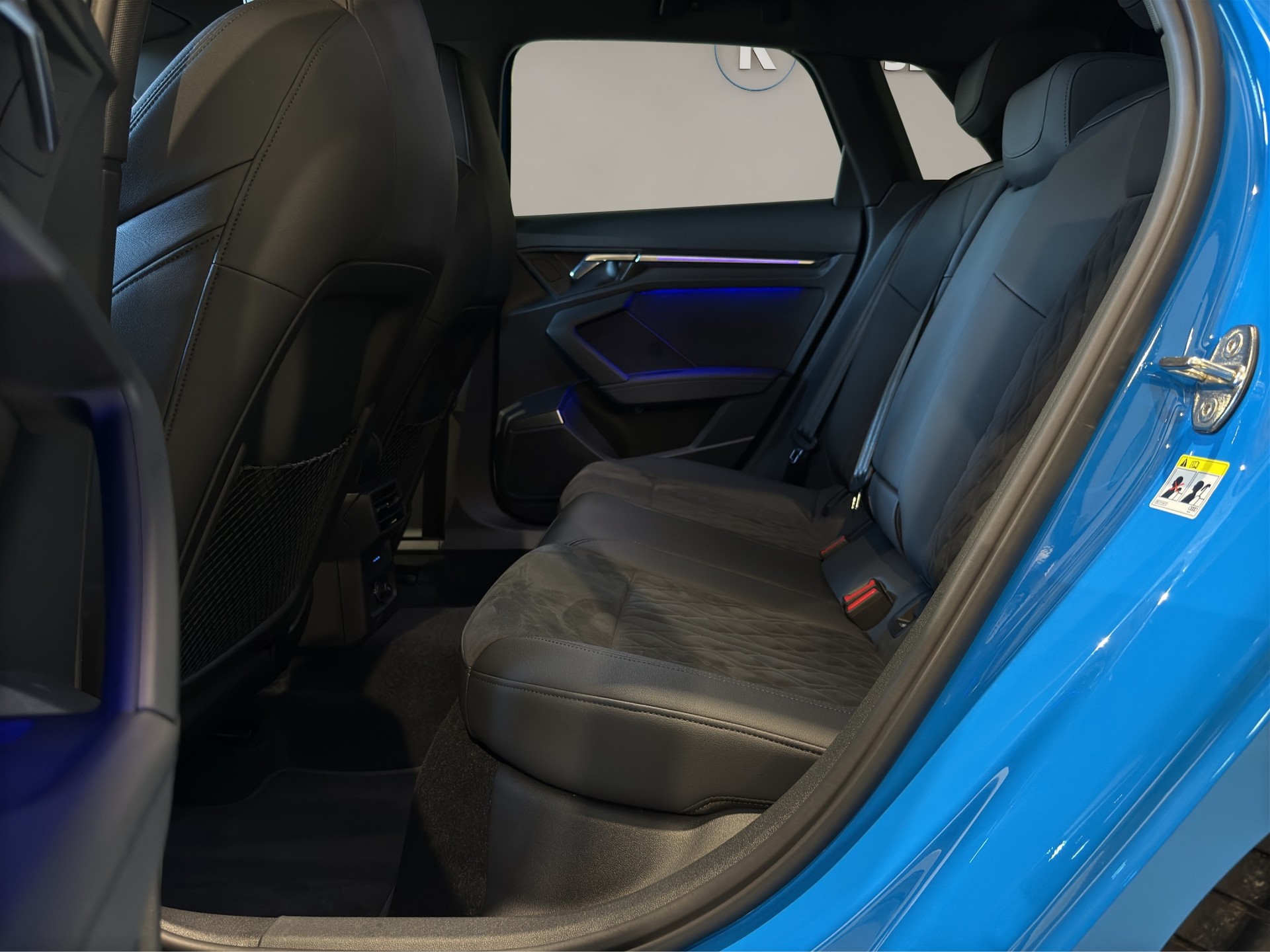 AUDI RS3 Sportback 2.5 TSI quattro S-tronic-image-17