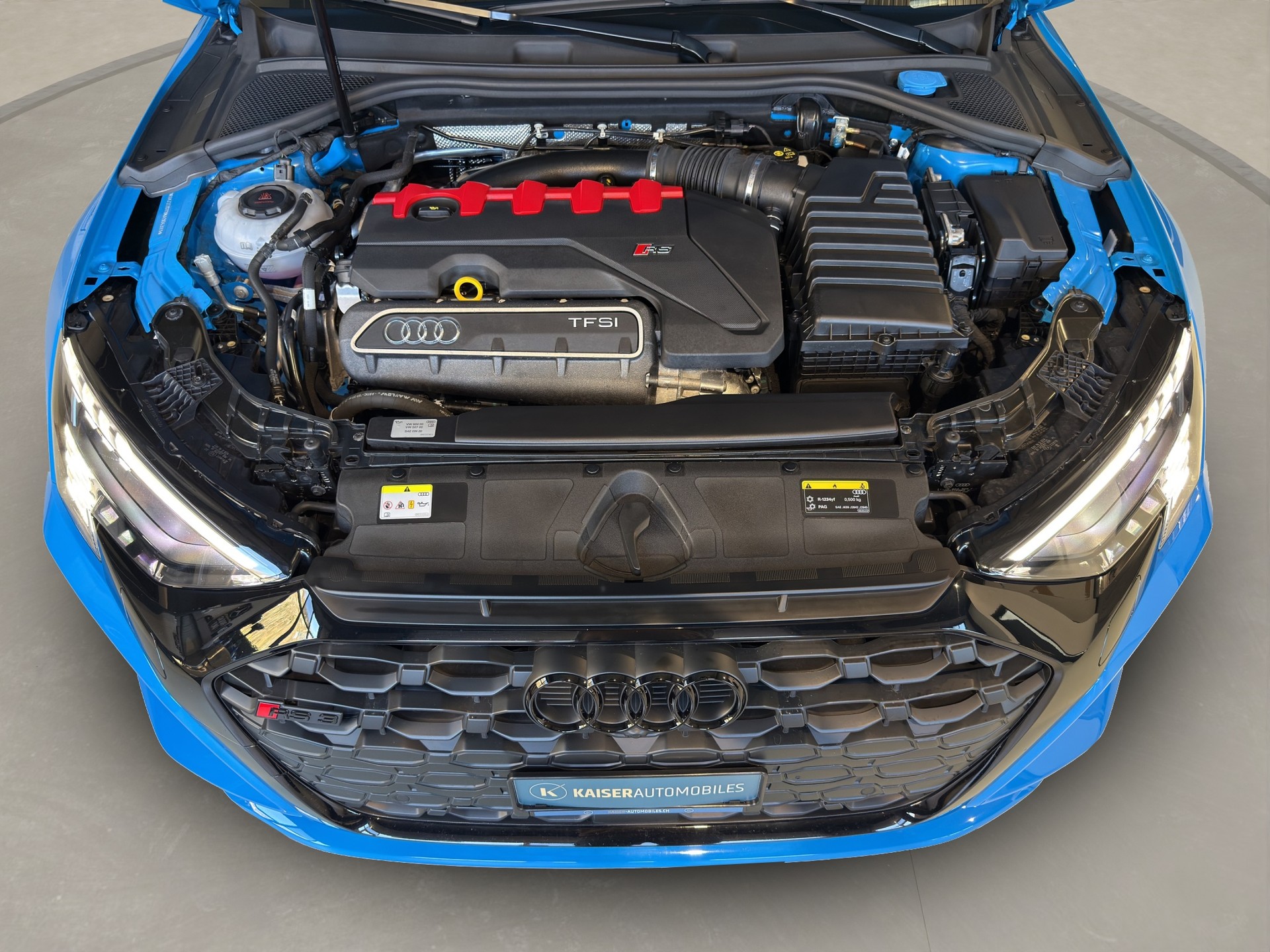 AUDI RS3 Sportback 2.5 TSI quattro S-tronic-image-26