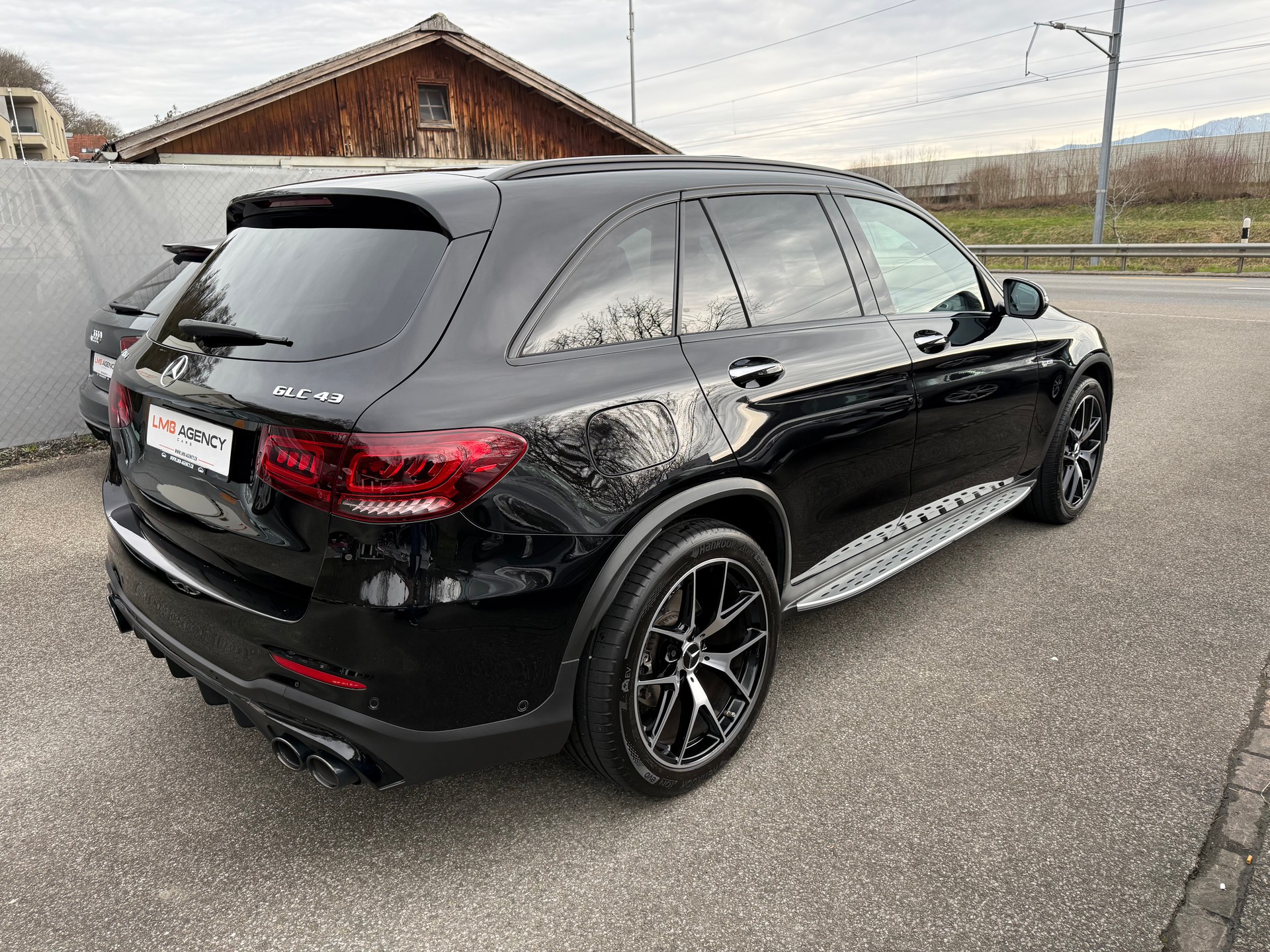 MERCEDES-BENZ GLC 43 AMG 4Matic 9G-Tronic-image-5