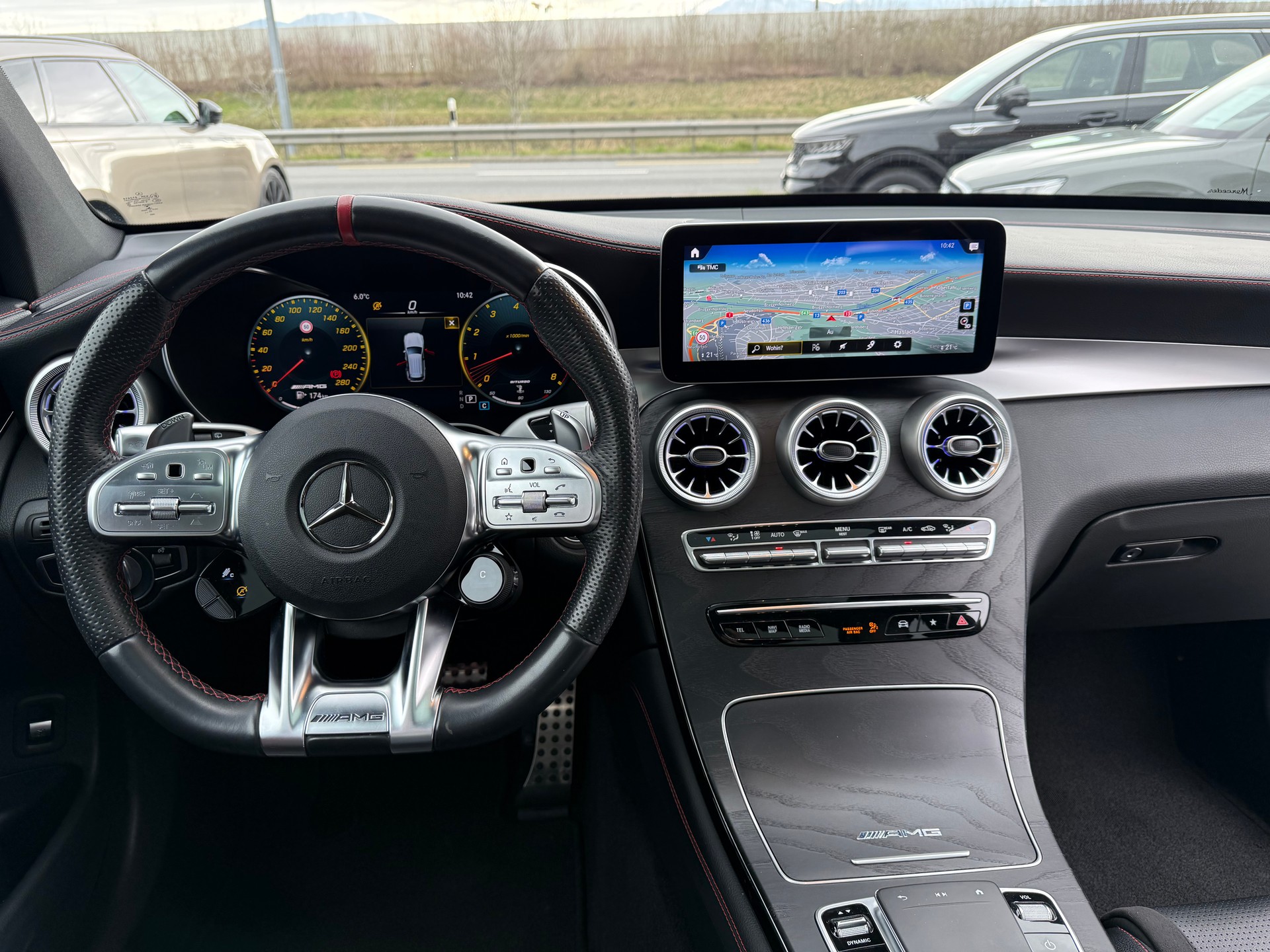 MERCEDES-BENZ GLC 43 AMG 4Matic 9G-Tronic-image-9