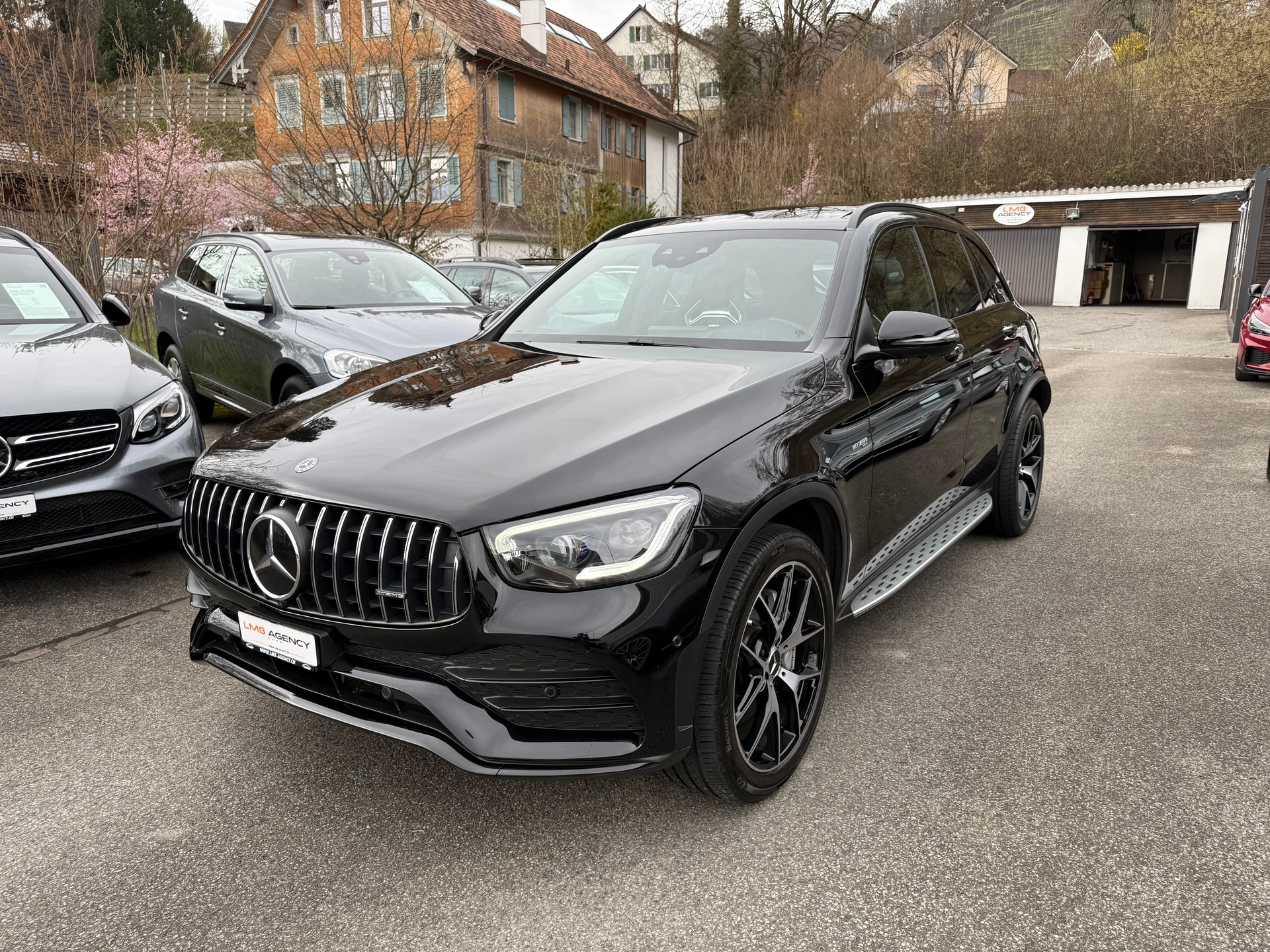 MERCEDES-BENZ GLC 43 AMG 4Matic 9G-Tronic-image-2