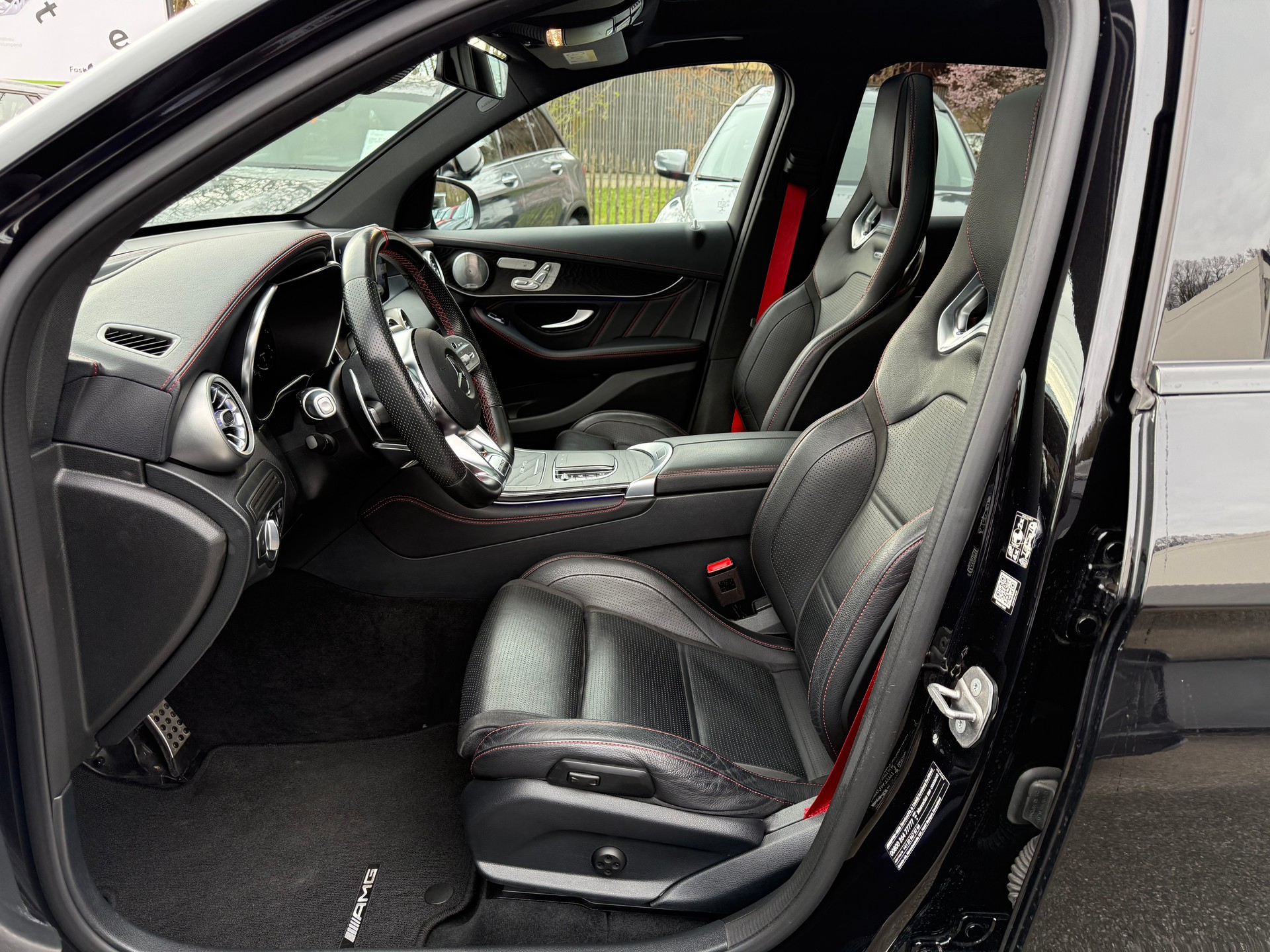 MERCEDES-BENZ GLC 43 AMG 4Matic 9G-Tronic-image-6