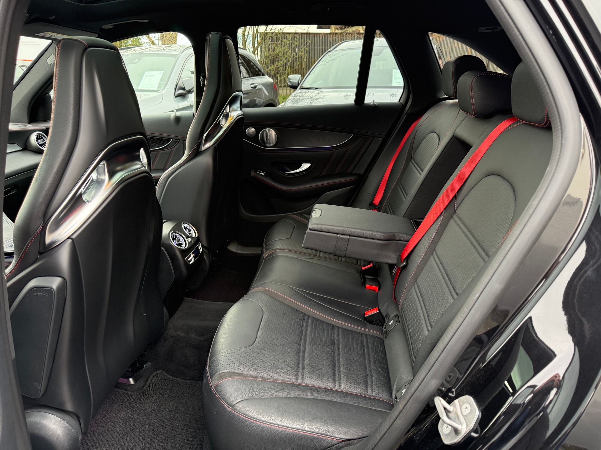 MERCEDES-BENZ GLC 43 AMG 4Matic 9G-Tronic-image-13