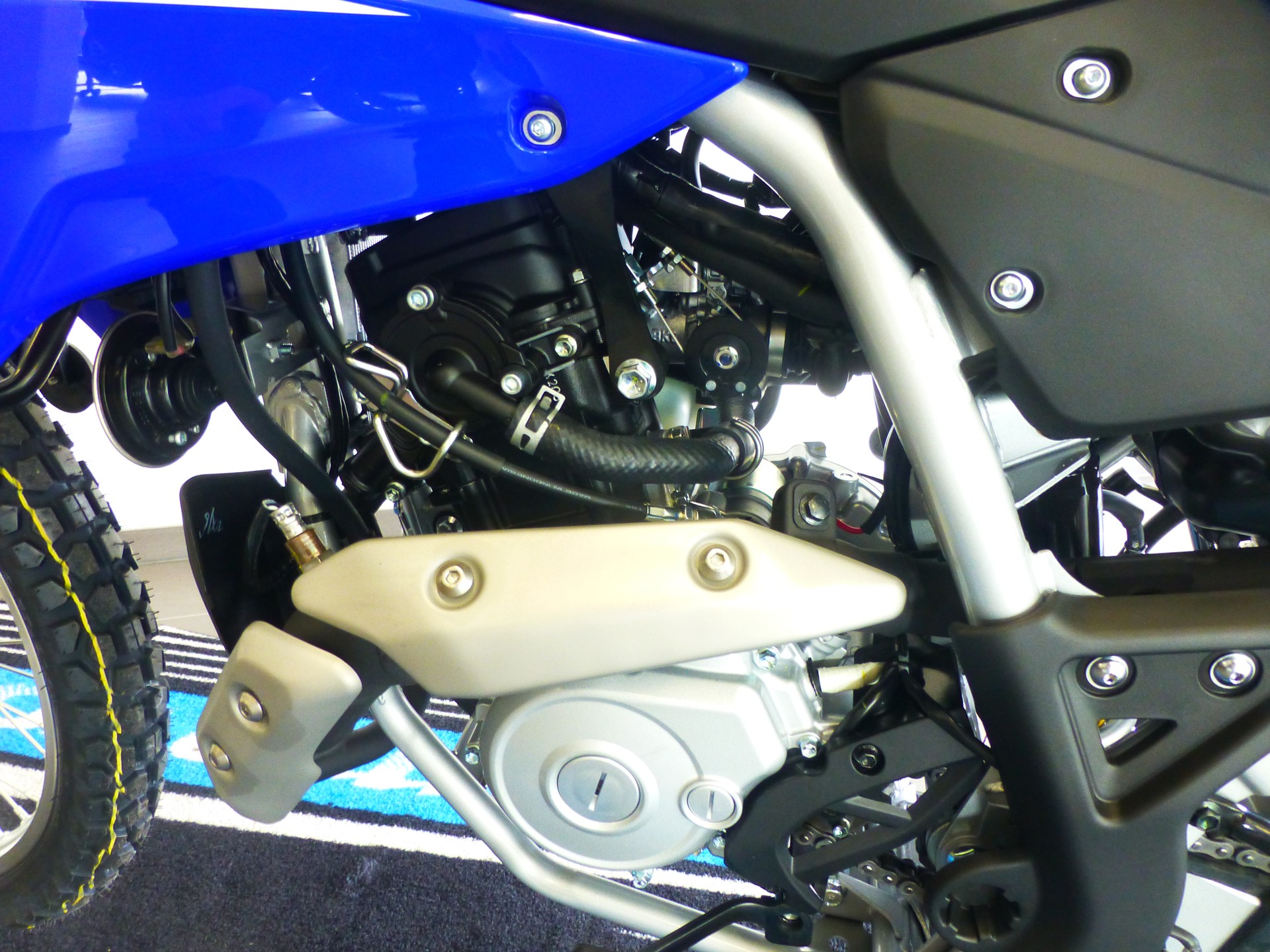 YAMAHA WR 125-image-9