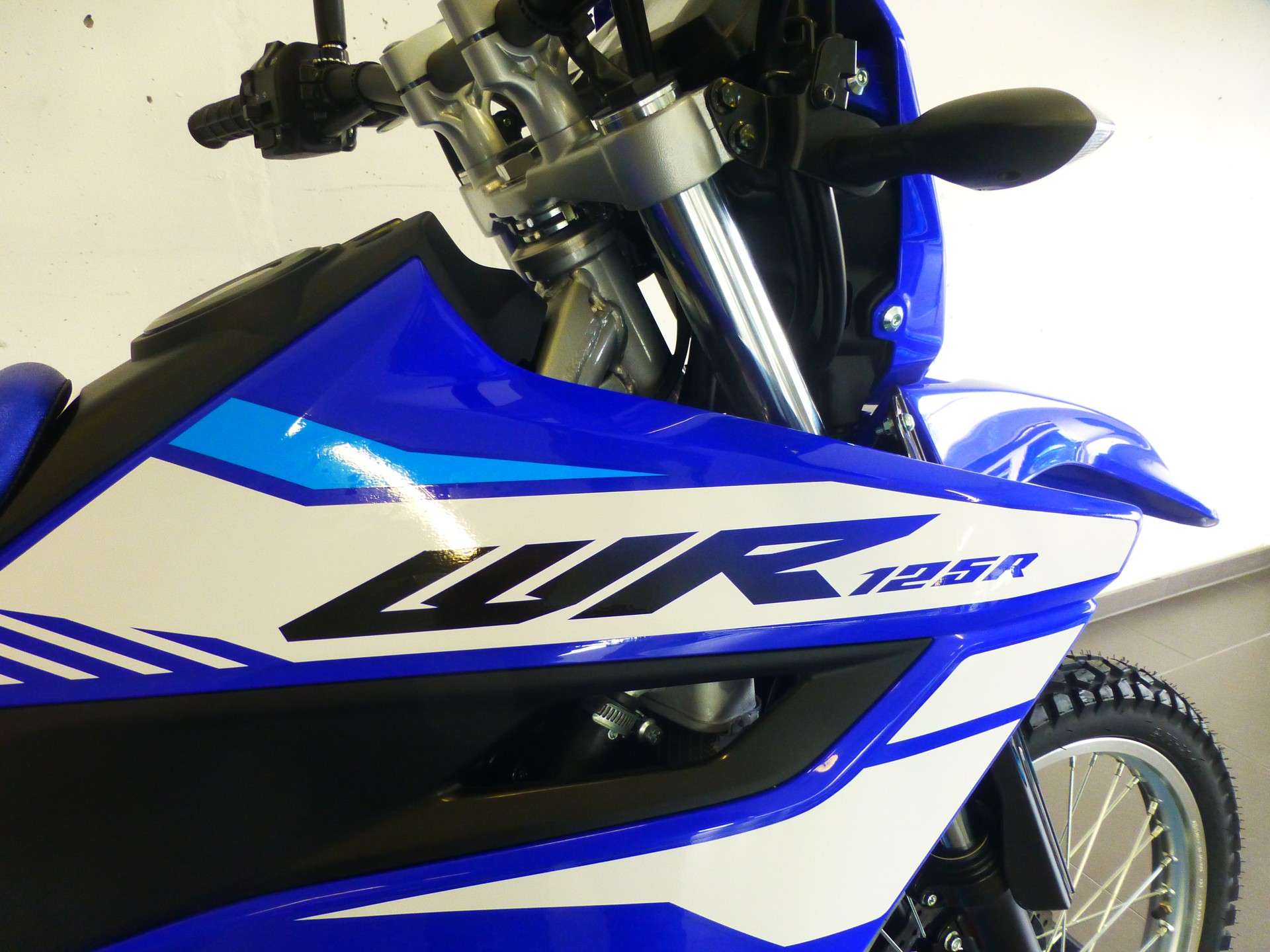 YAMAHA WR 125-image-6