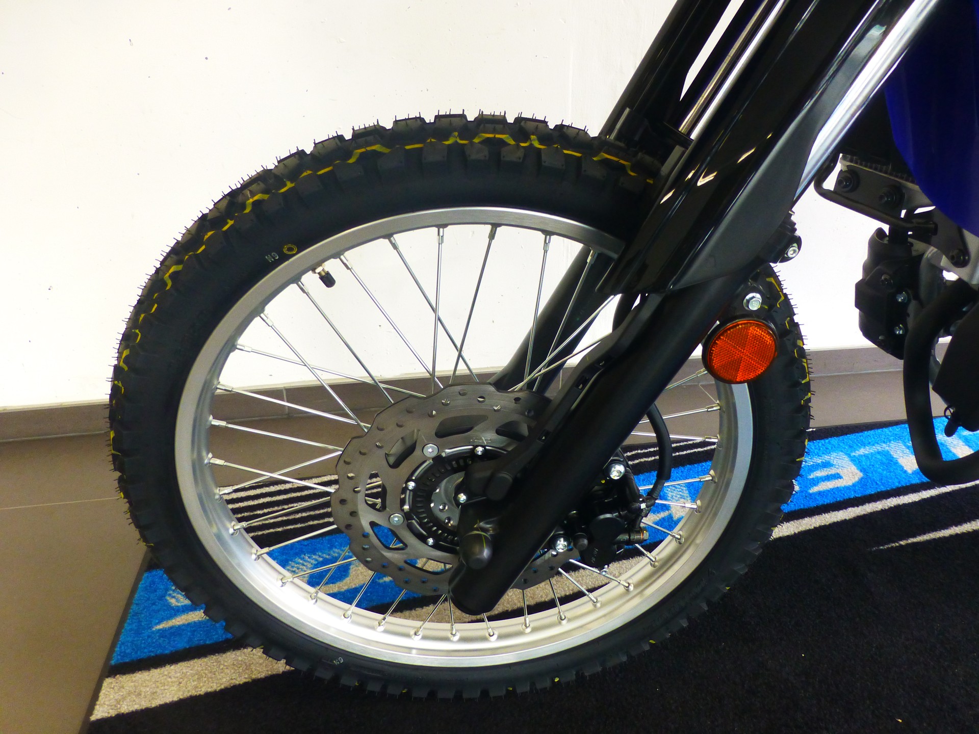 YAMAHA WR 125-image-7