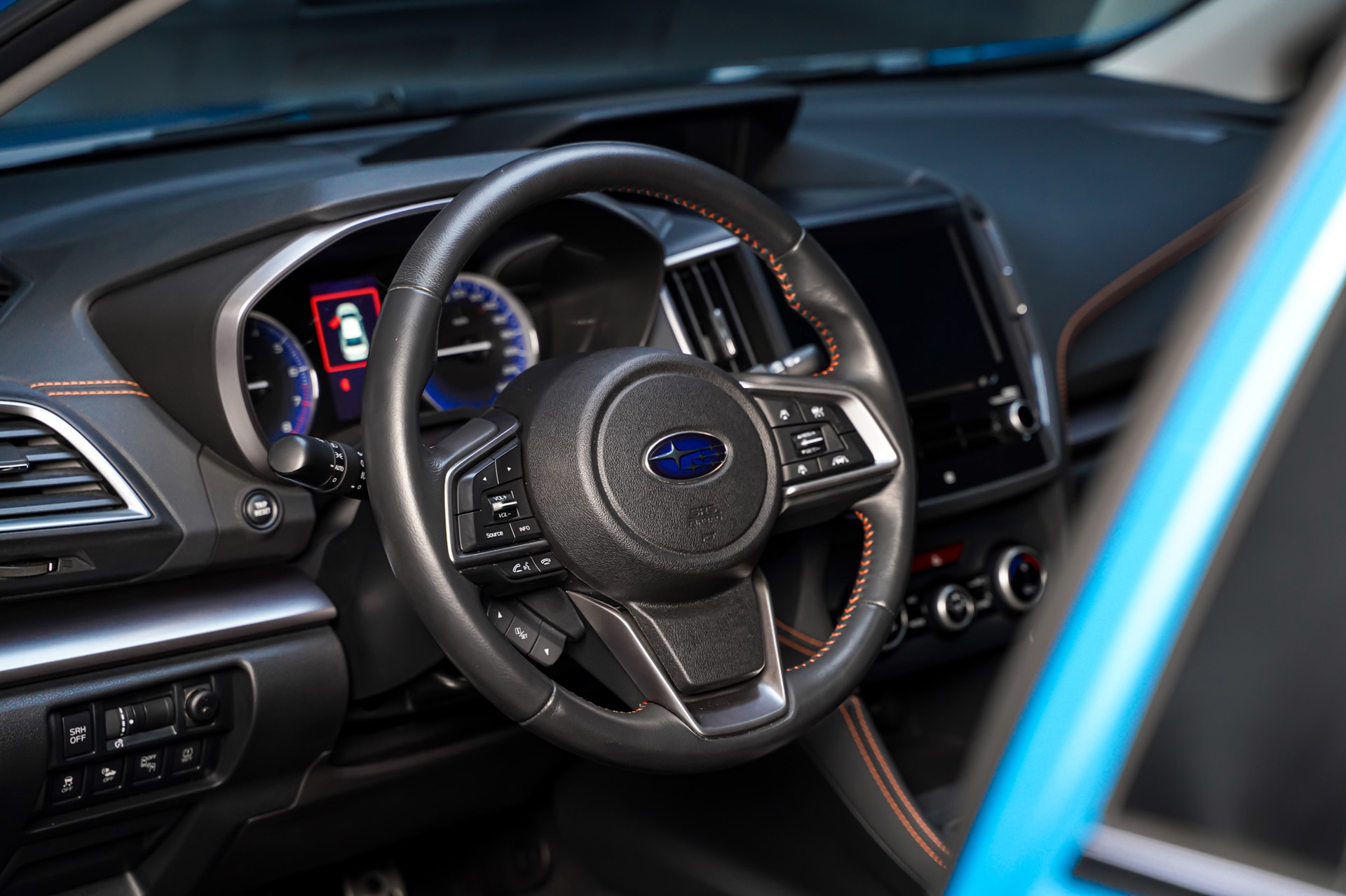SUBARU XV 2.0 e-Boxer Luxury AWD Lineartronic-image-8