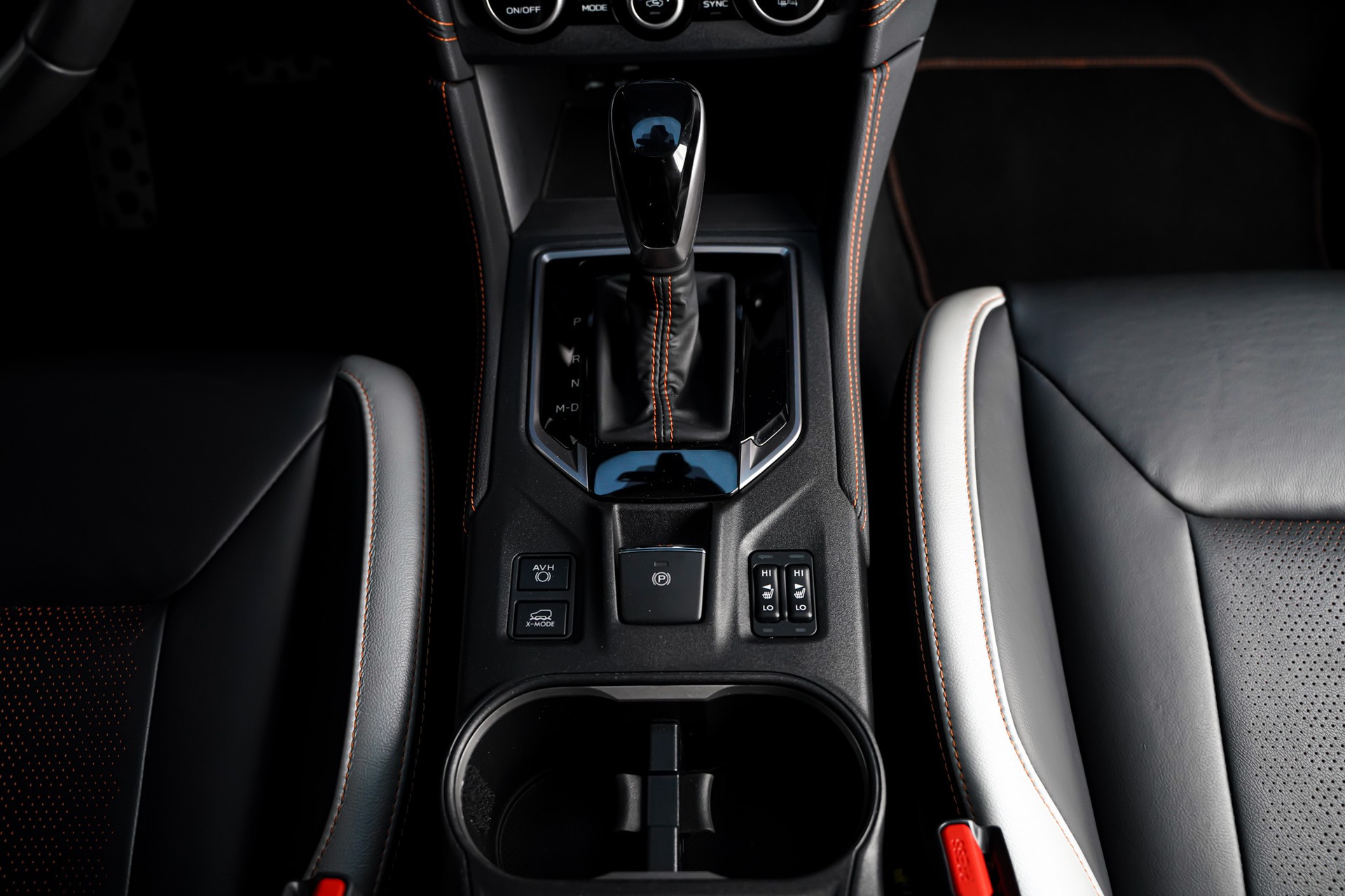 SUBARU XV 2.0 e-Boxer Luxury AWD Lineartronic-image-26