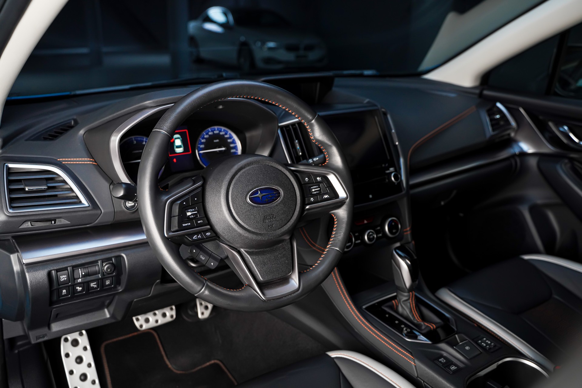 SUBARU XV 2.0 e-Boxer Luxury AWD Lineartronic-image-9