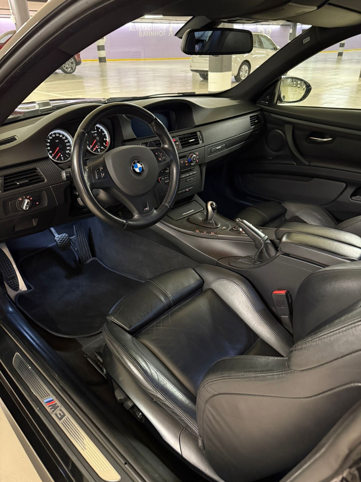 BMW M3 Coupé DSG LCI Competition * WORK *-image-9