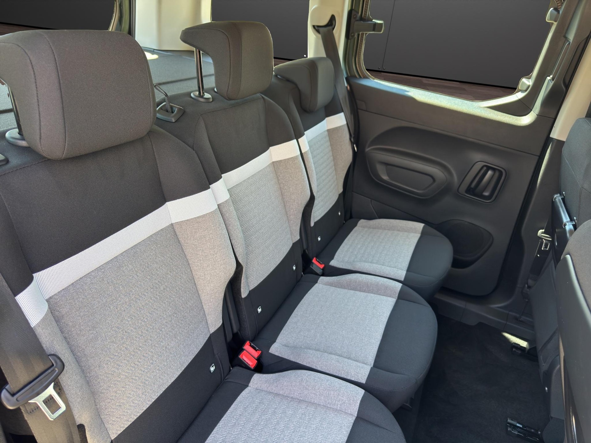 CITROEN Berlingo 1.2 PureTech Tonic-image-11