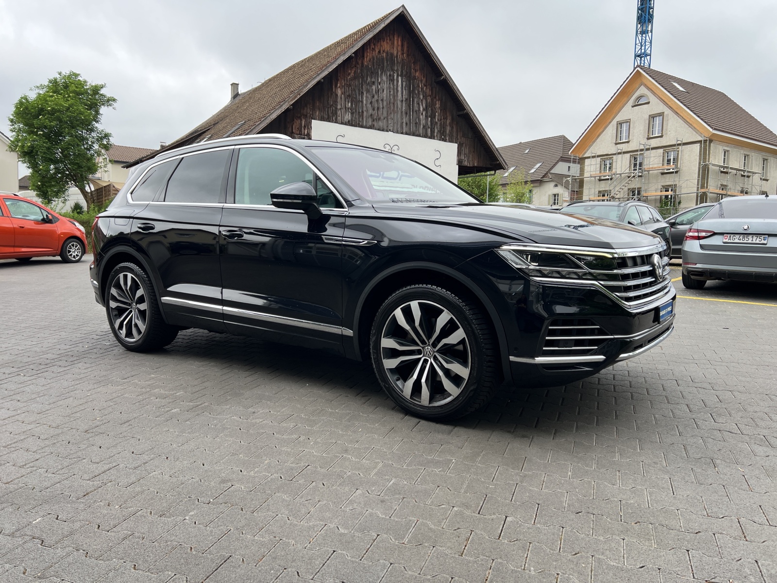 VW Touareg 3.0 TDI Atmosphere Tiptronic-image-5