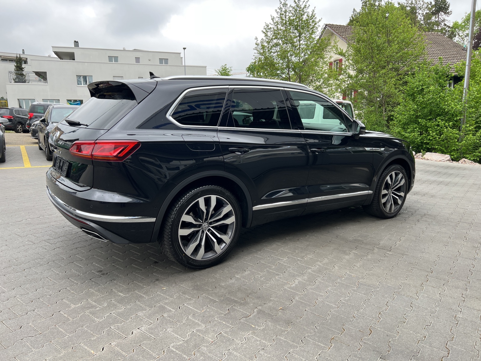 VW Touareg 3.0 TDI Atmosphere Tiptronic-showroom-element-3