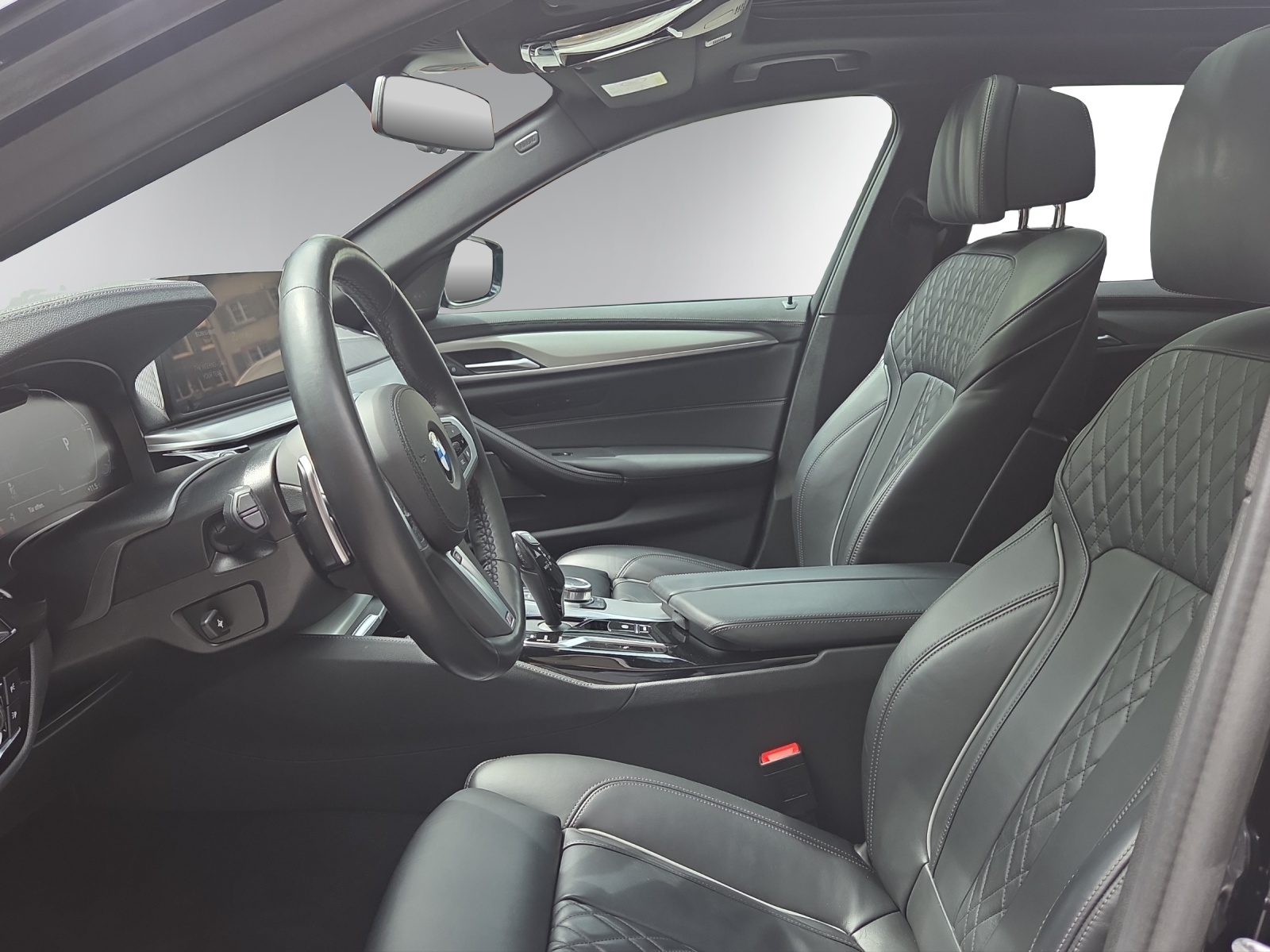 BMW 540d xDrive 48V Touring Pure M Sport Steptronic-image-10