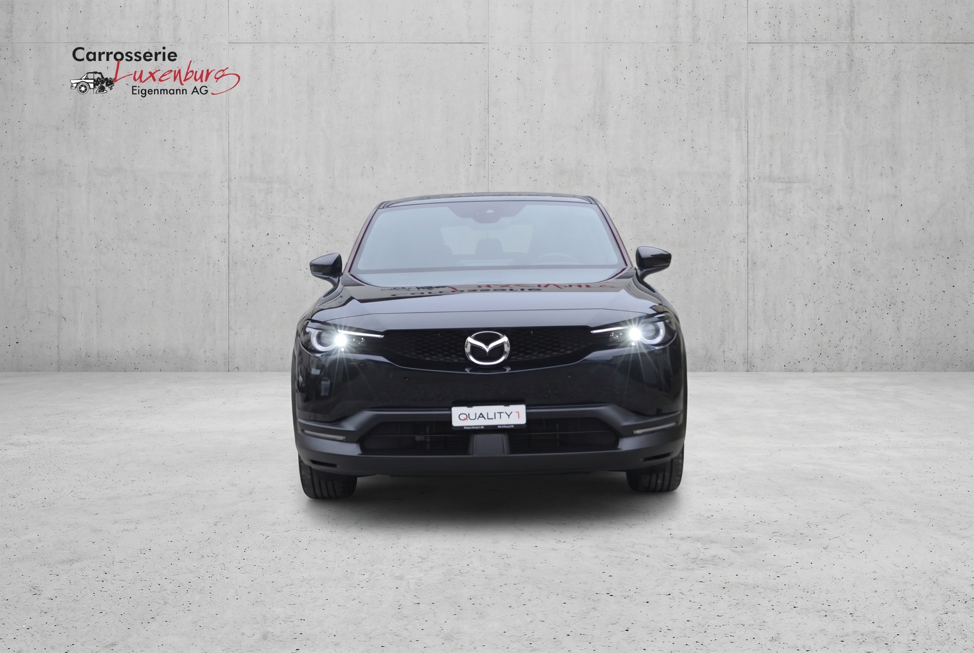 MAZDA e-Skyactiv R-EV 170 Edition R Swiss-showroom-element-3