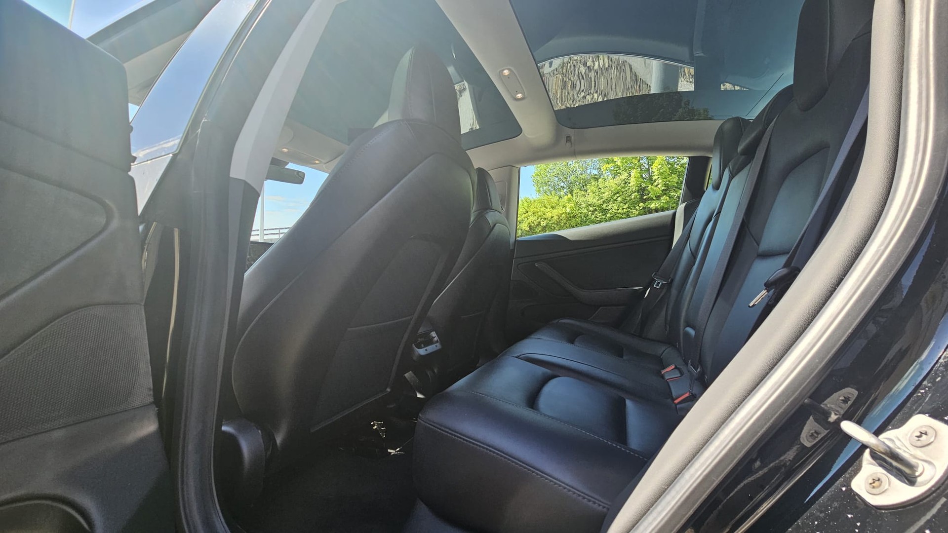 TESLA Dual Motor AWD-image-4
