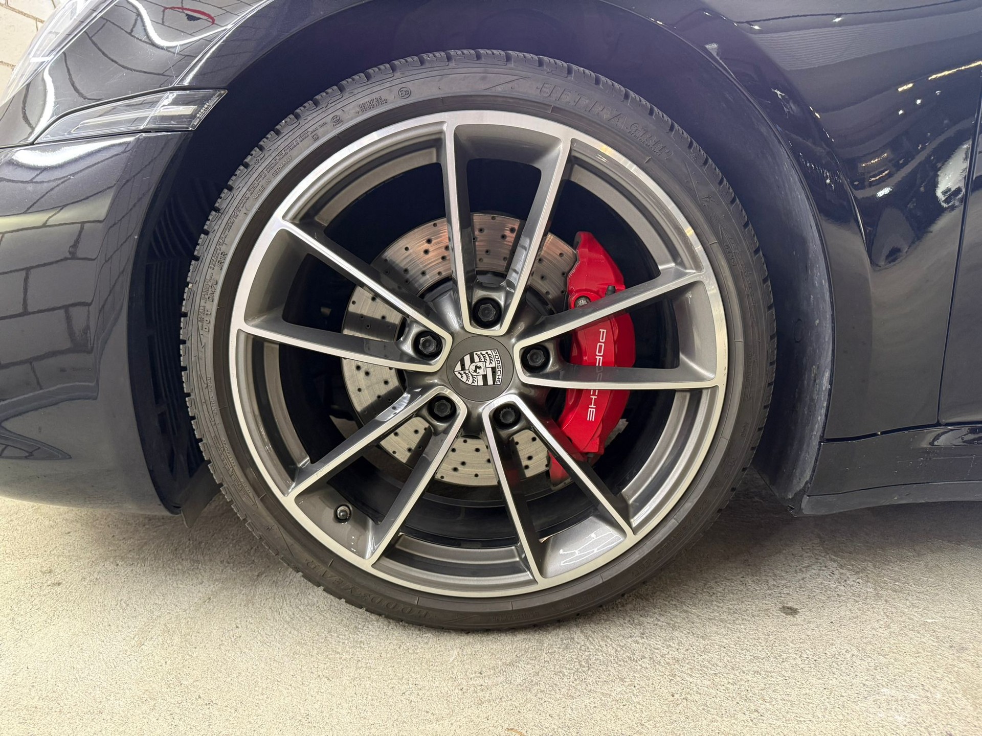 PORSCHE 911 Carrera 4S PDK-image-11