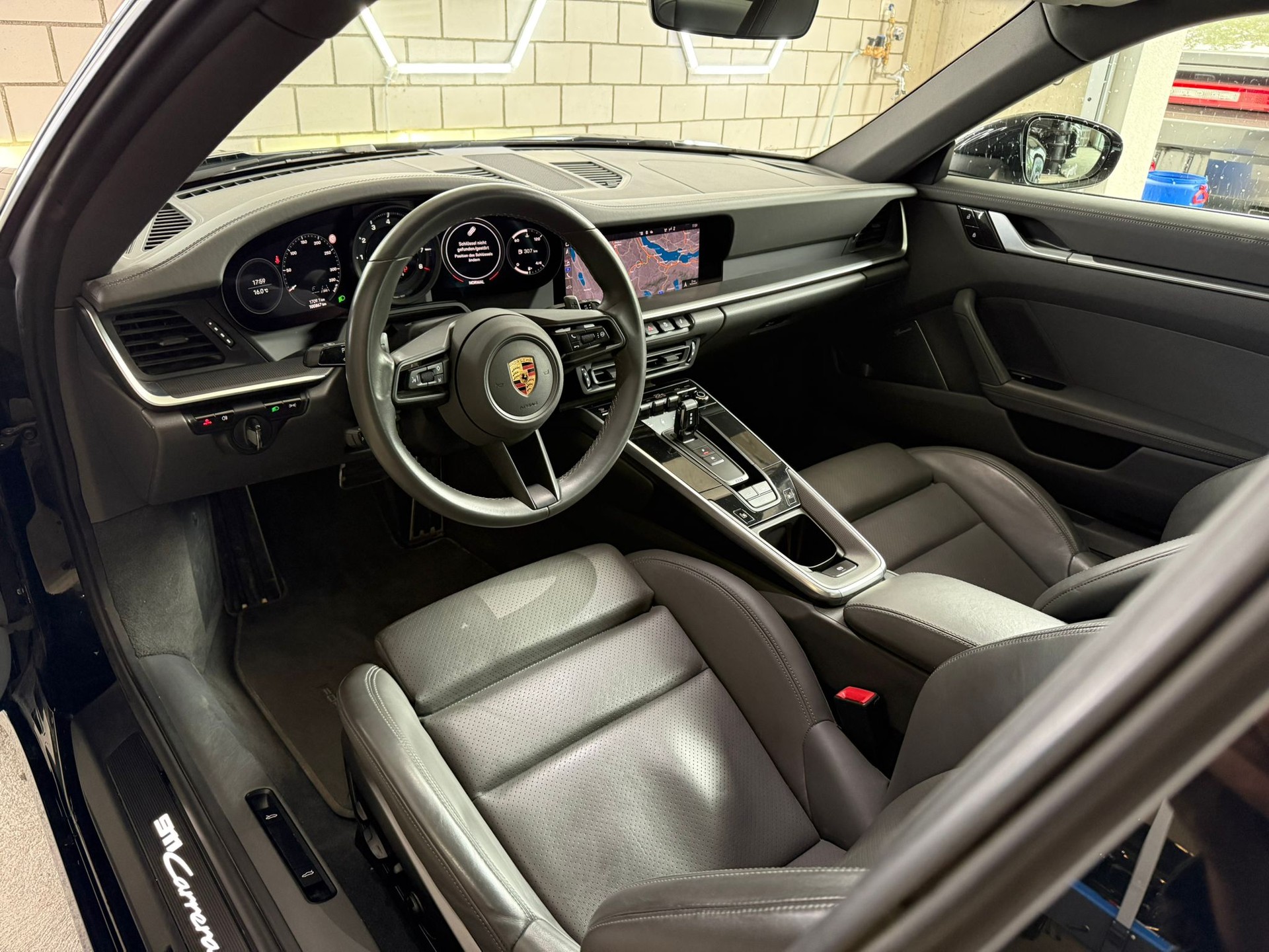 PORSCHE 911 Carrera 4S PDK-image-6
