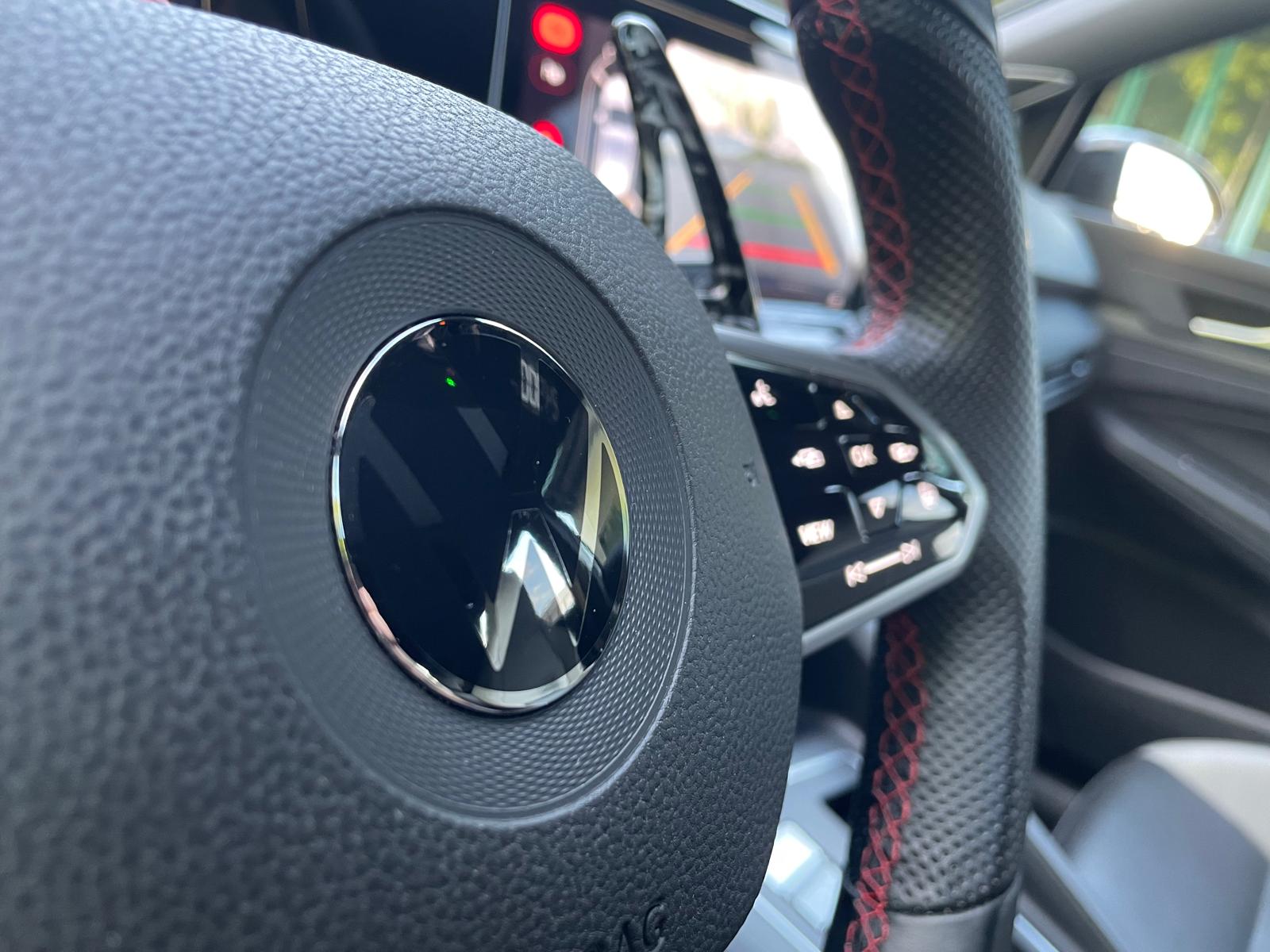 VW Golf 2.0 TSI GTI DSG-image-15