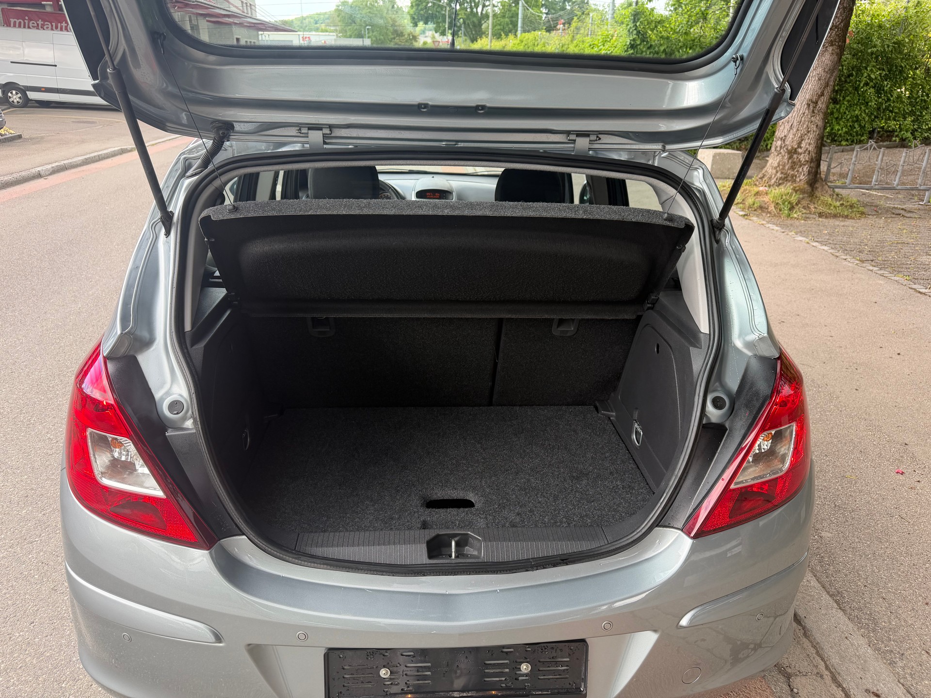 OPEL Corsa 1.4 TP Color Edition-showroom-element-3