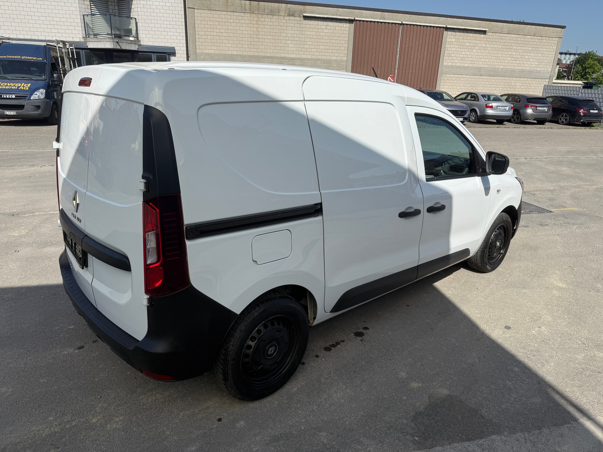 RENAULT Express 1.3TCe 100 PF Access-image-4