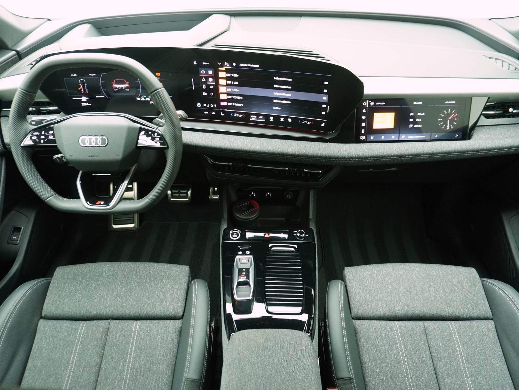 AUDI Q6 e-tron S line quattro **Audi Werksgarantie bis 10/2030**-image-18