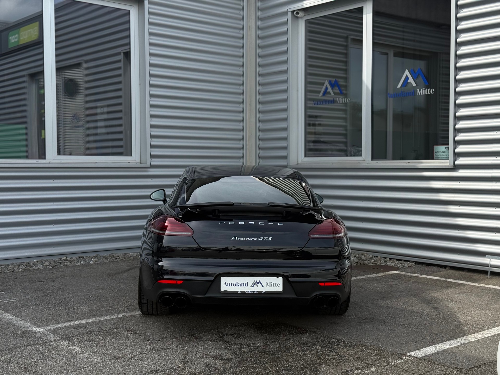 PORSCHE Panamera GTS 4.8 PDK-showroom-element-2