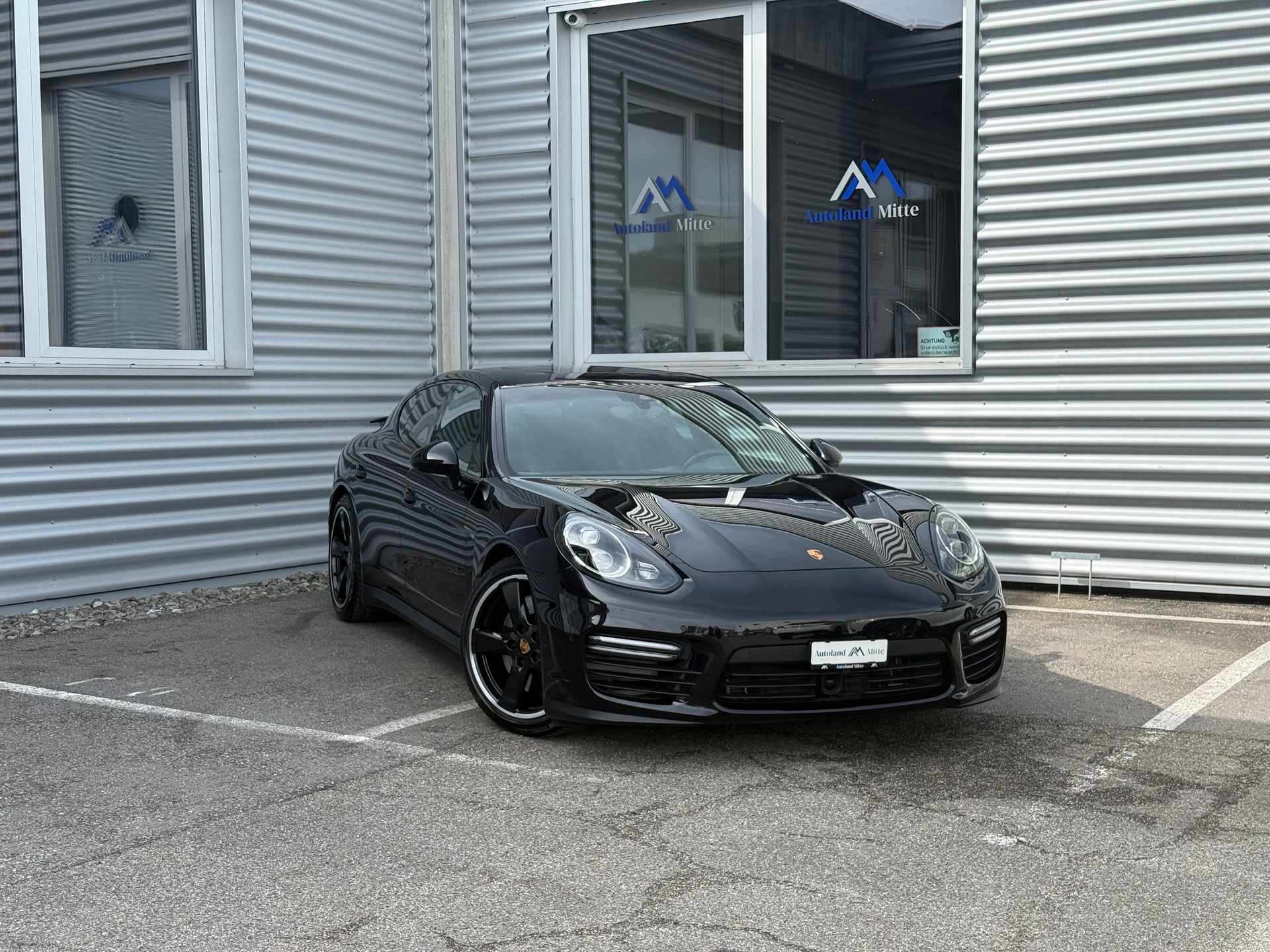 PORSCHE Panamera GTS 4.8 PDK