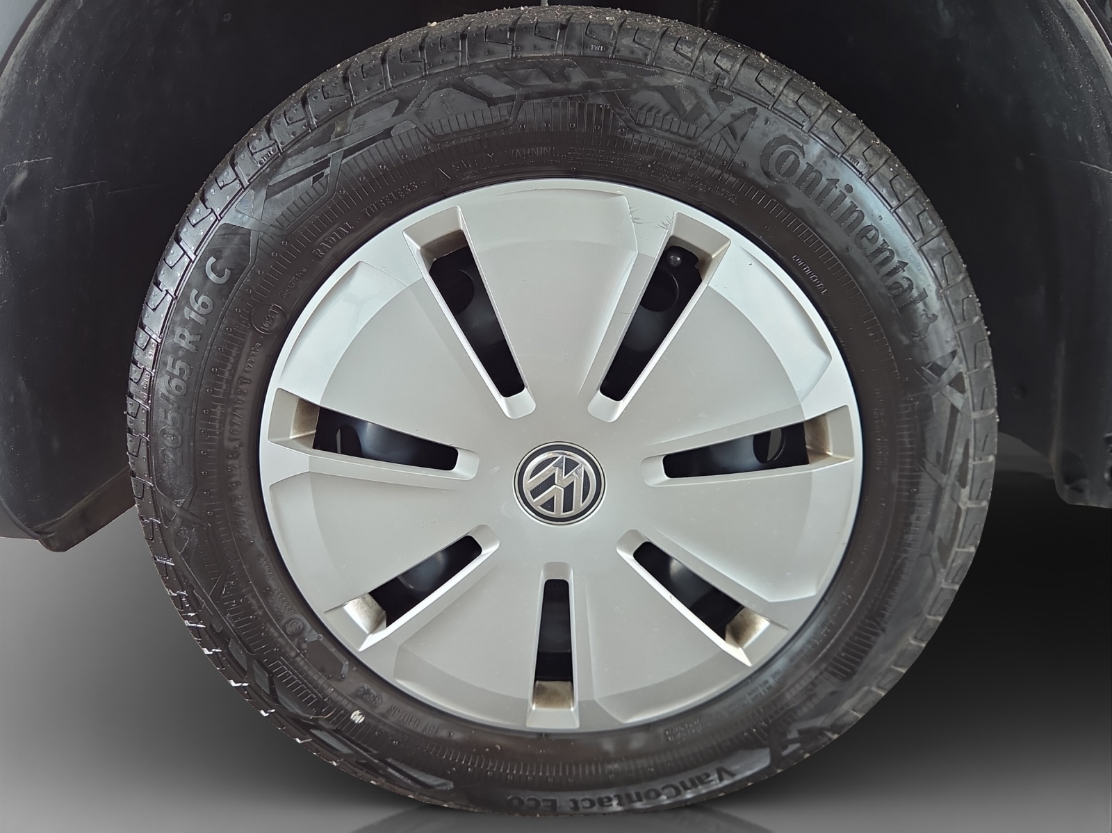 VW T6.1 2.0 TDI DSG-image-13