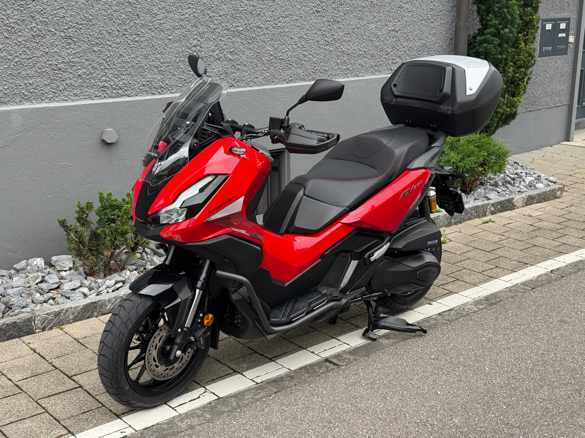 HONDA ADV 350