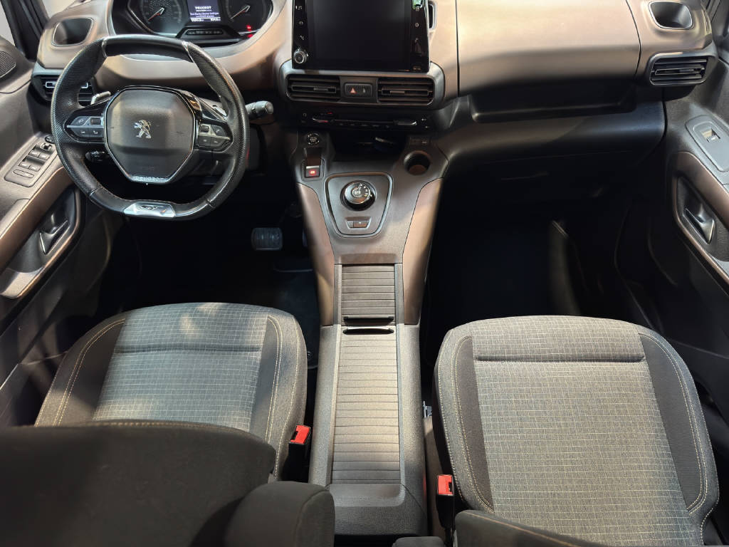 PEUGEOT Rifter 1.2 PureTech 130 GT-image-5