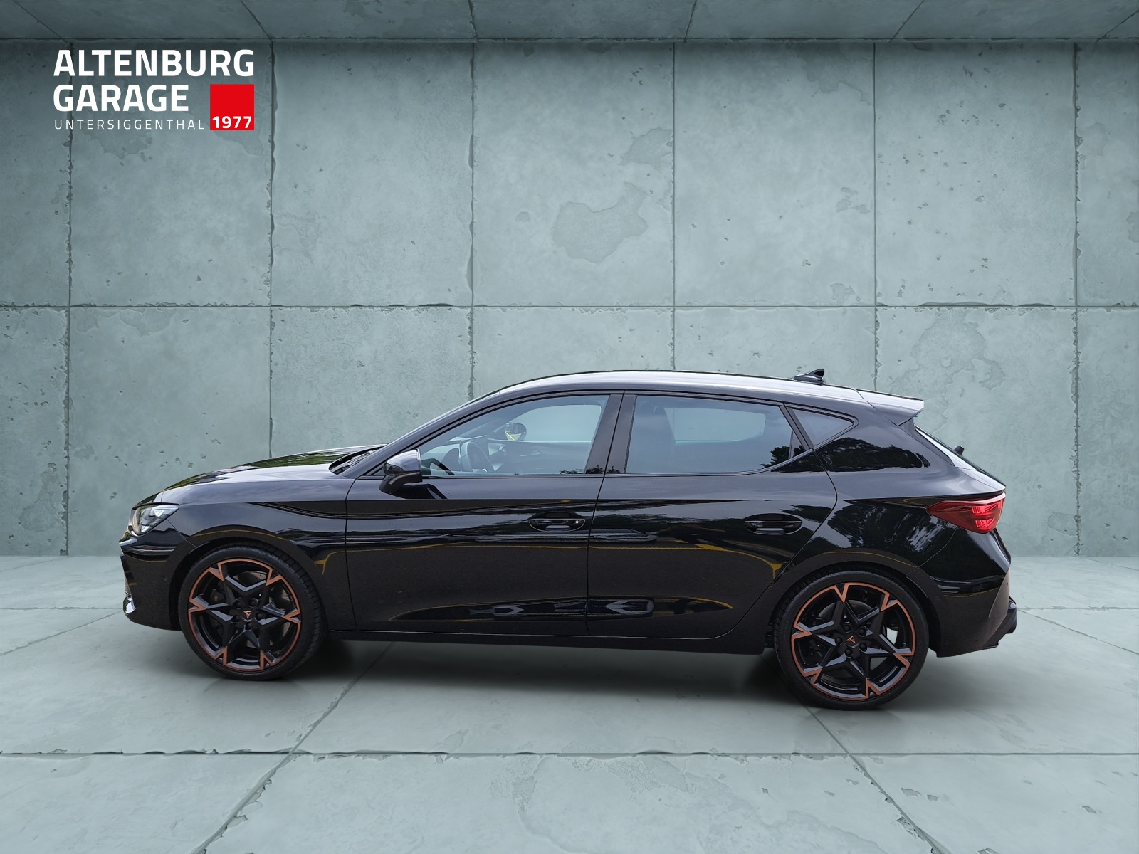 CUPRA Leon 2.0 TSI 300 VZ DSG-showroom-element-1