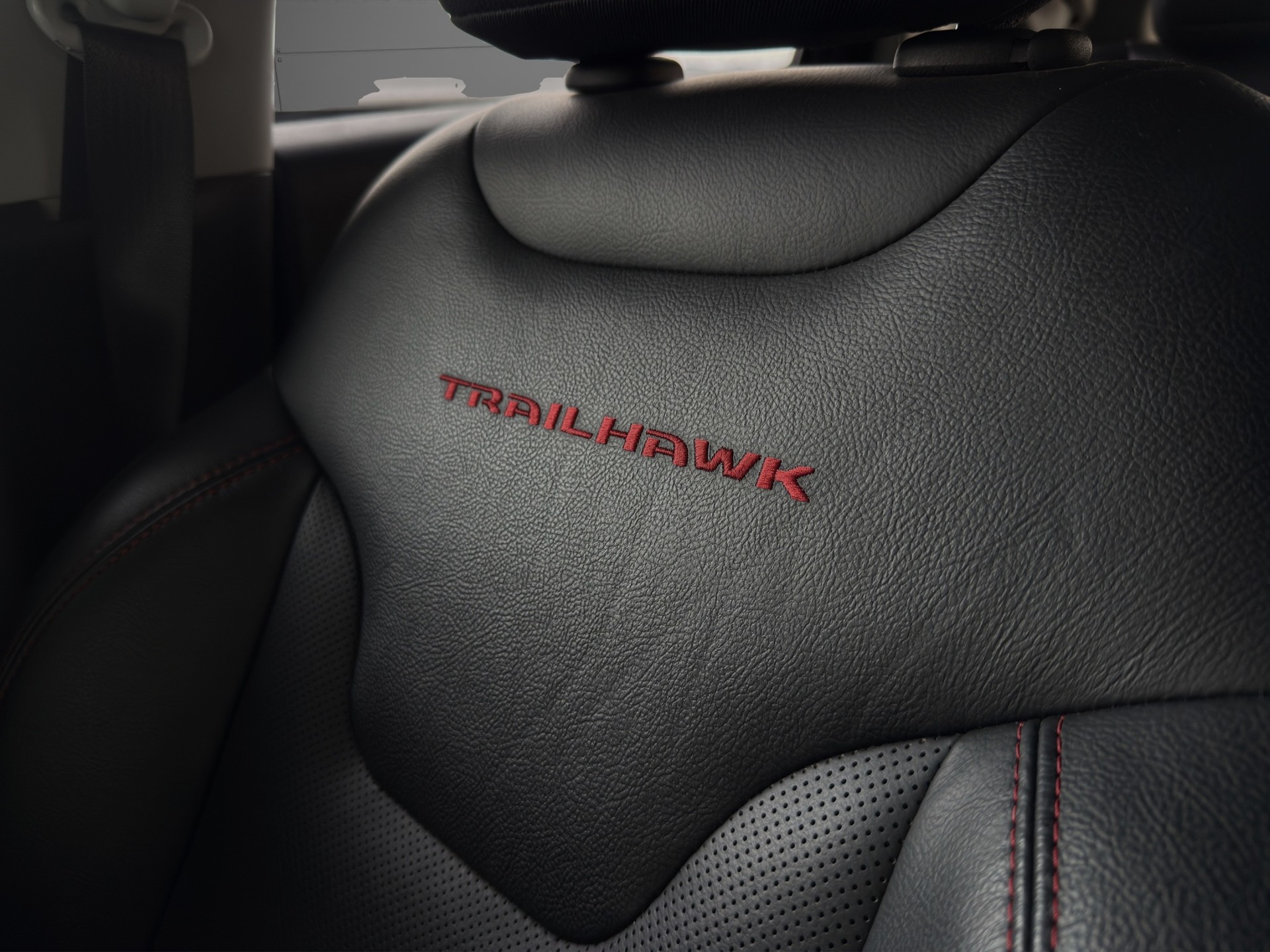 JEEP Compass 2.0CRD Trailhawk AWD 9ATX-image-11