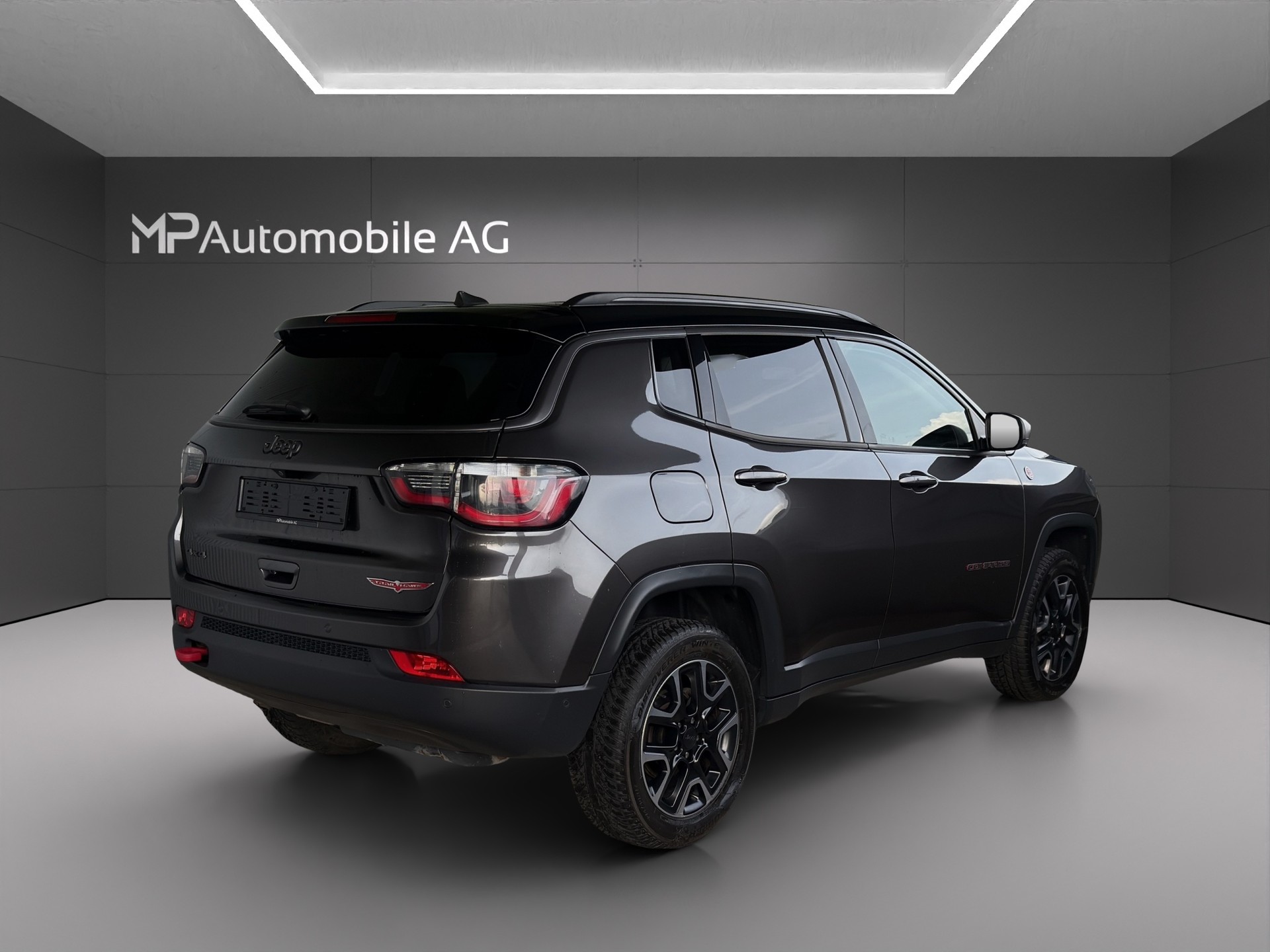 JEEP Compass 2.0CRD Trailhawk AWD 9ATX-showroom-element-2