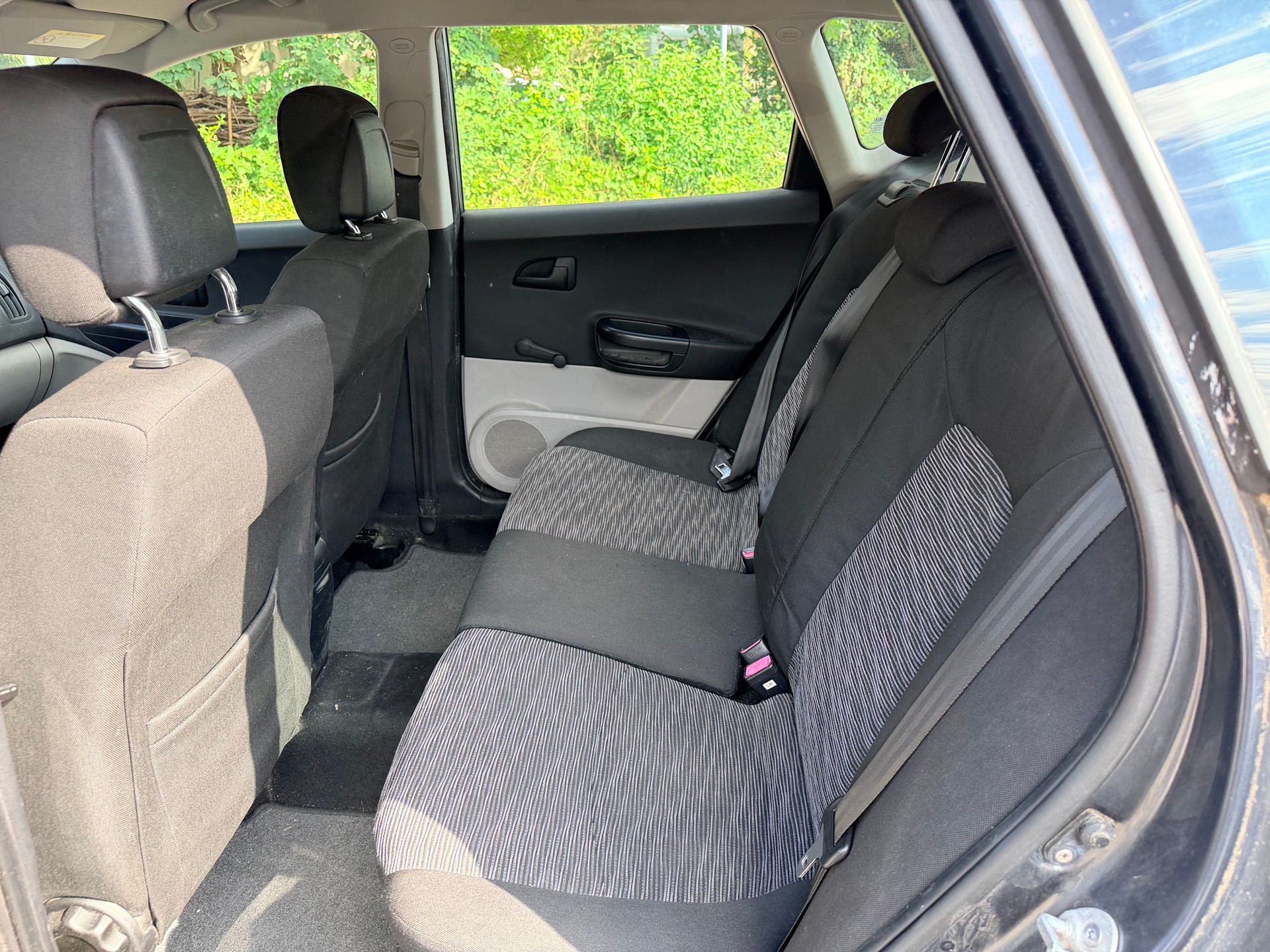 KIA Cee'd Sporty Wagon 1.4 16V Eco-image-12