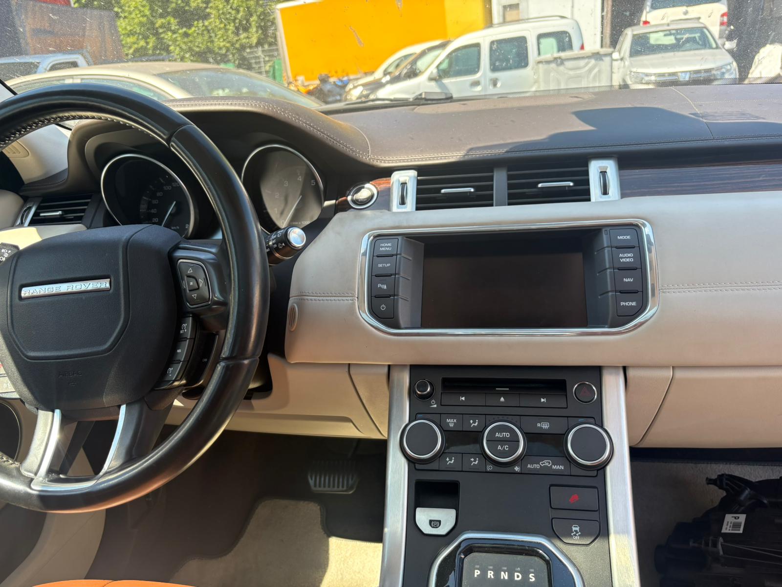 LAND ROVER Range Rover Evoque 2.0 Si4 Prestige AT6-image-7