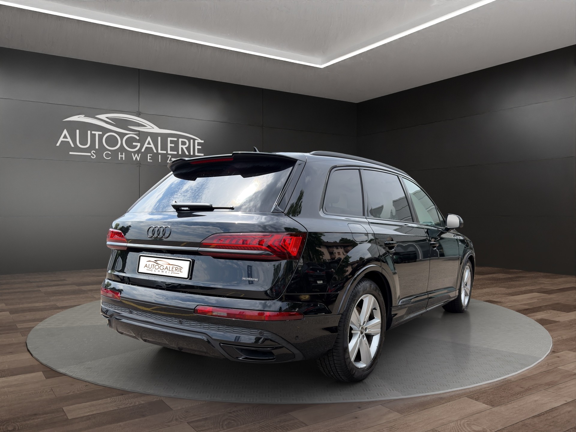 AUDI Q7 50 TDI quattro S Line | CH | Garantie & Free Service | AHK | HeadUp | Pano | 22" | NP: 135K |-image-5