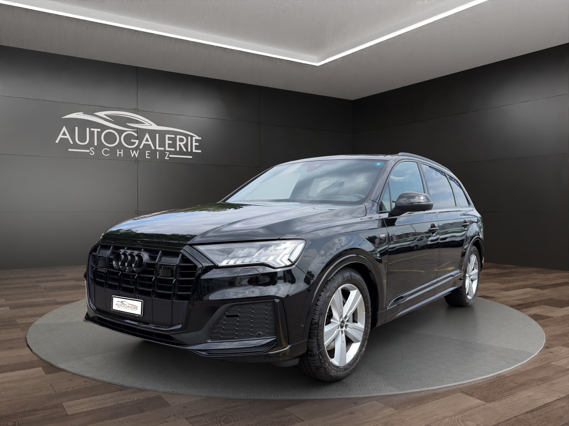 AUDI Q7 50 TDI quattro S Line | CH | Garantie & Free Service | AHK | HeadUp | Pano | 22" | NP: 135K |